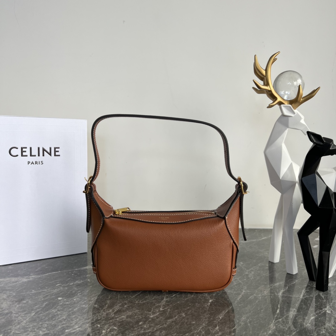 CELINE Mini Romy