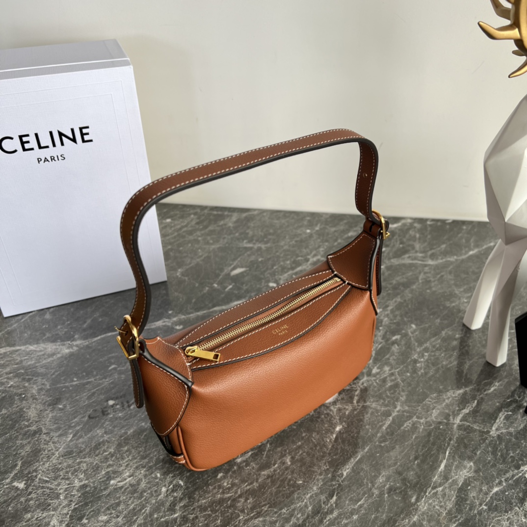 CELINE Mini Romy