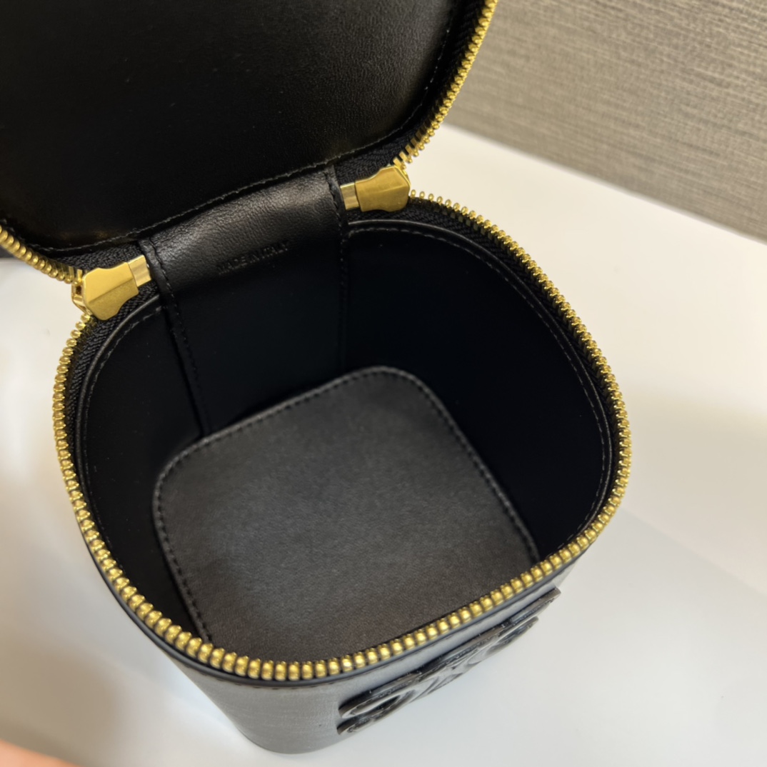 CELINE Mini Vanity Case Black Clafskin