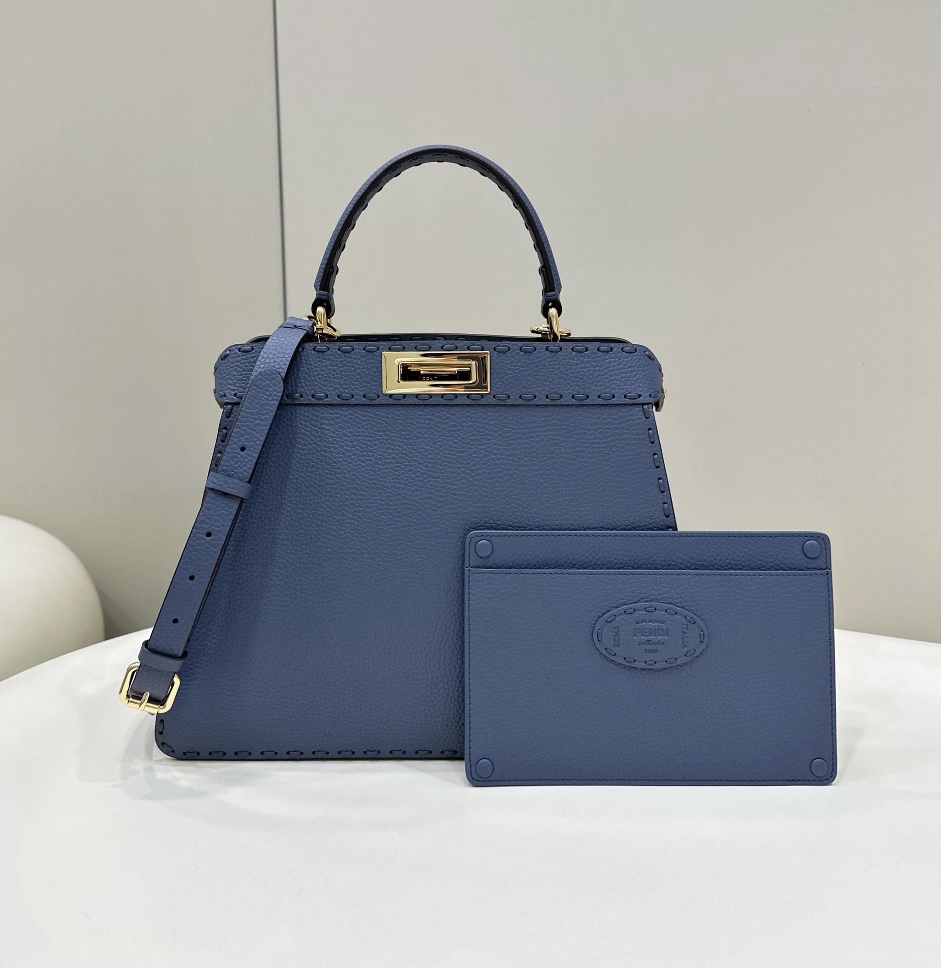 FENDI Peekaboo ISeeU Medium Blue