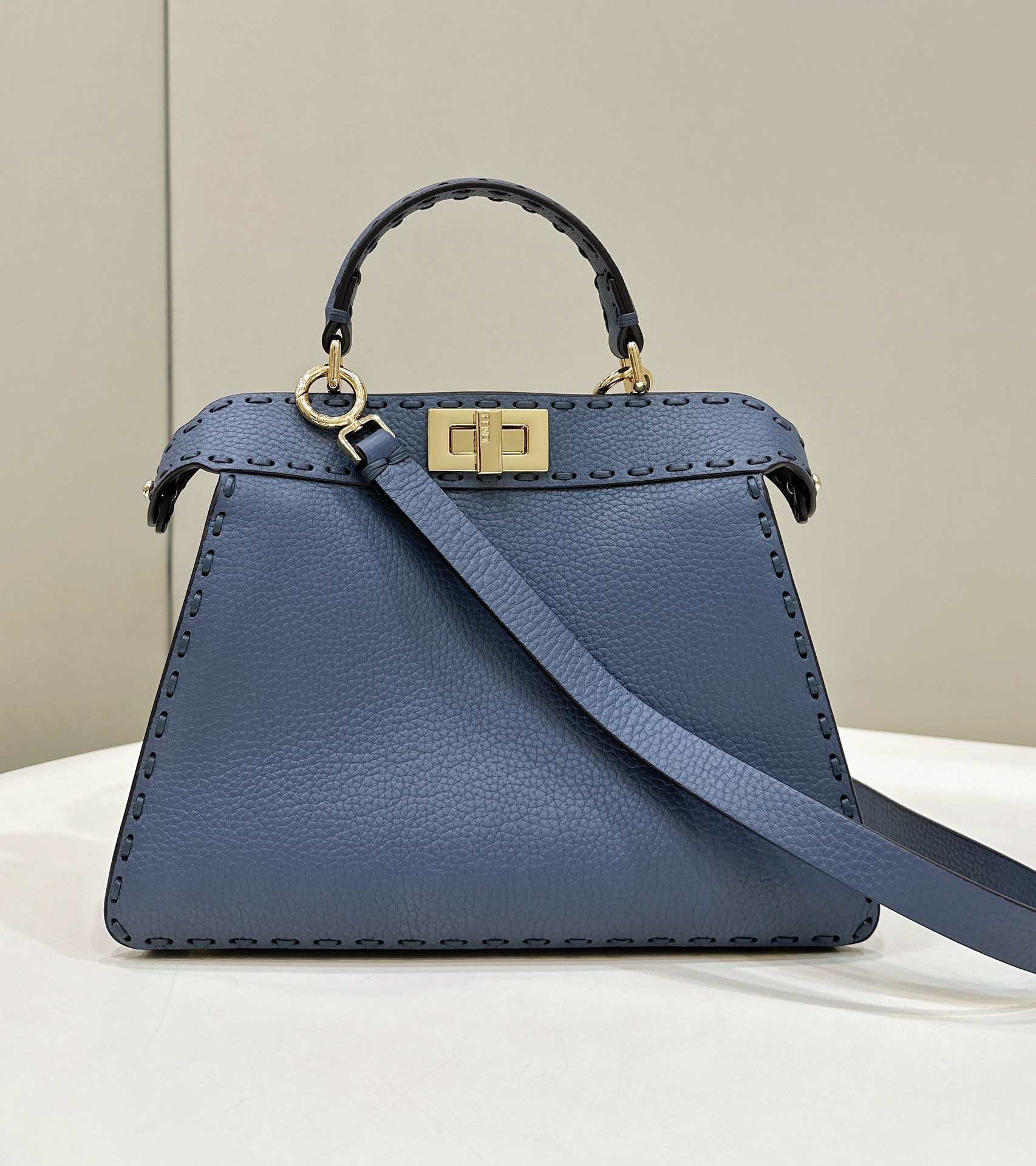 FENDI Peekaboo ISeeU Small Blue