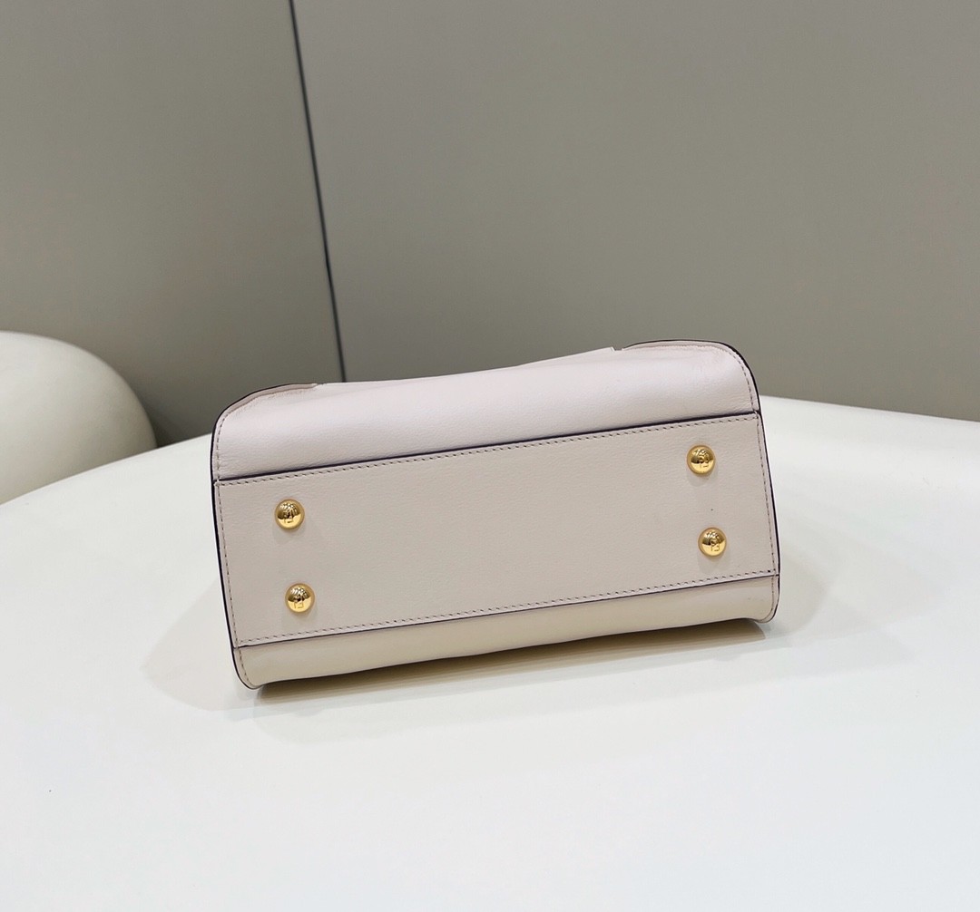 FENDI Peekaboo Mini White