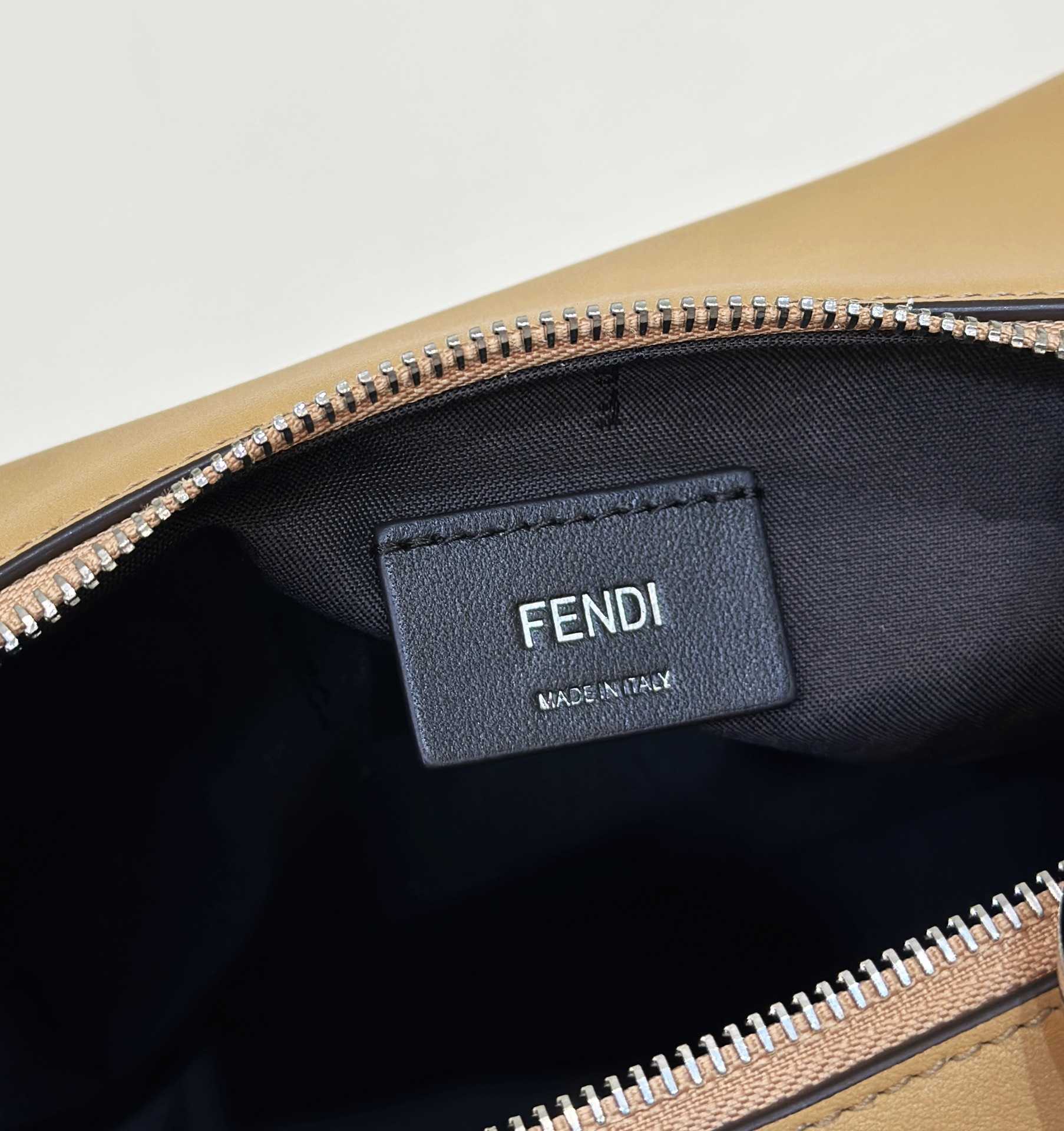 FENDI Graphy Meduim Brown