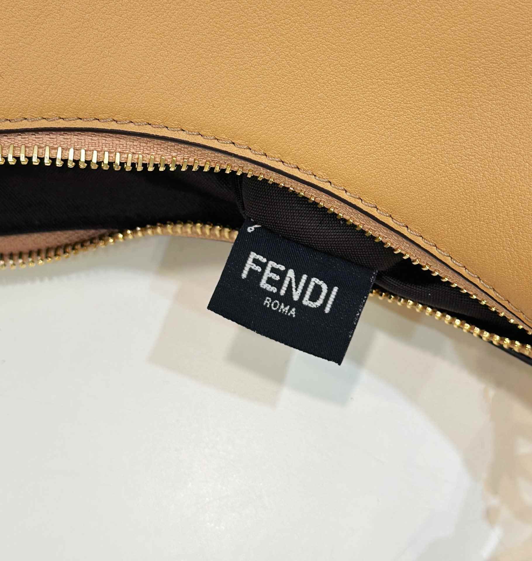 FENDI Graphy Small Brown