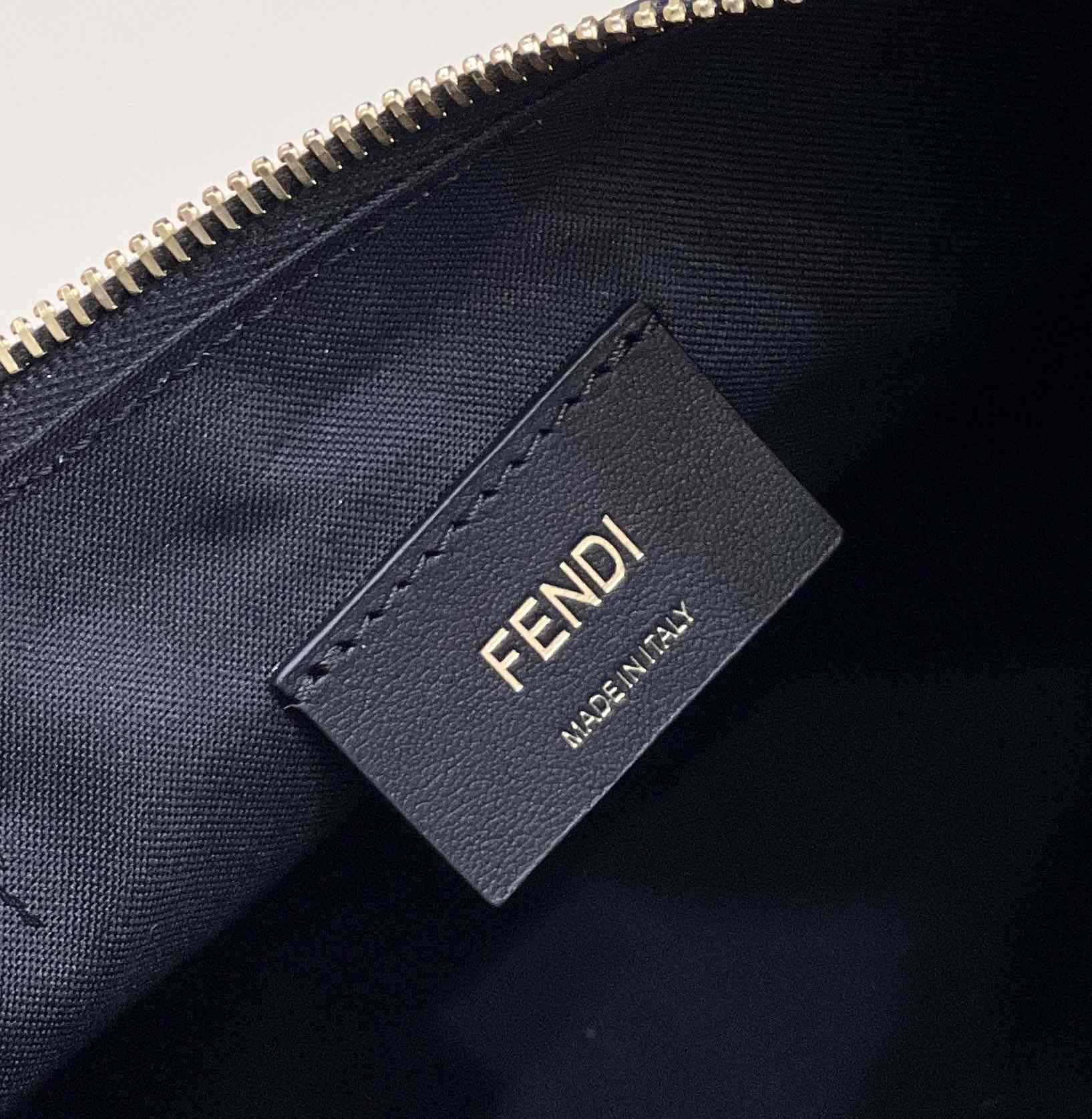 FENDI Graphy Small Black