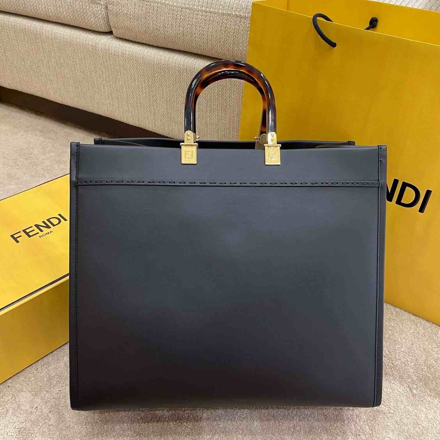 FENDI Sunshine Large Black Leather Shopper