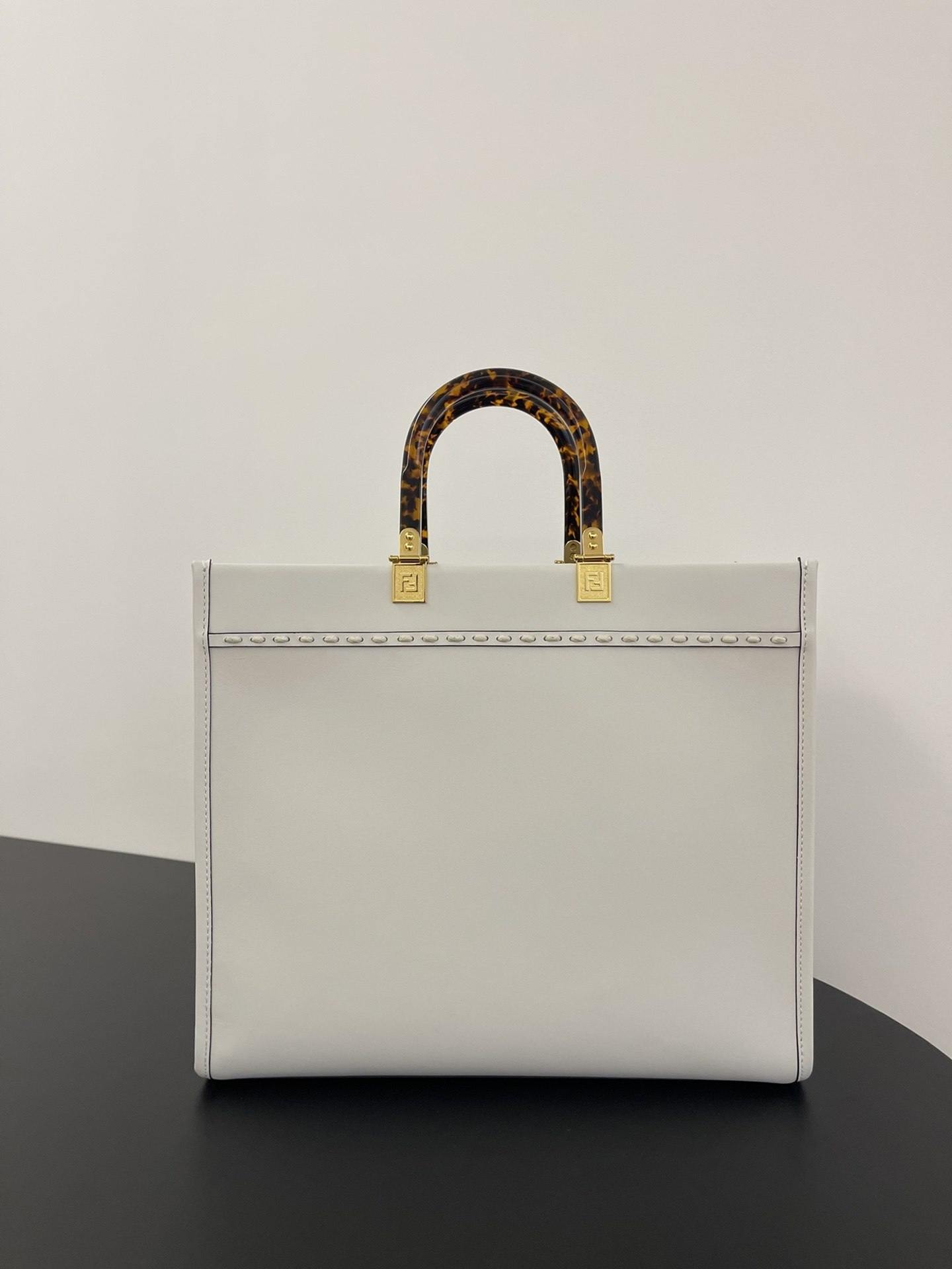 FENDI Sunshine Medium White Leather And Elaphe Shopper