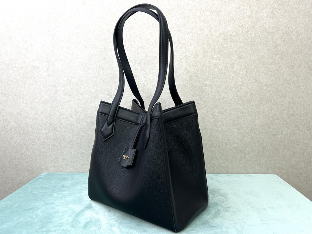 FENDI Origami Meduim Black