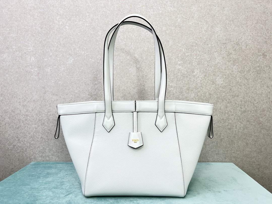 FENDI Origami Meduim White