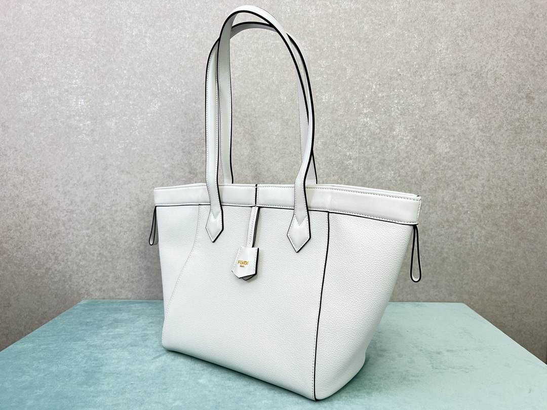 FENDI Origami Meduim White