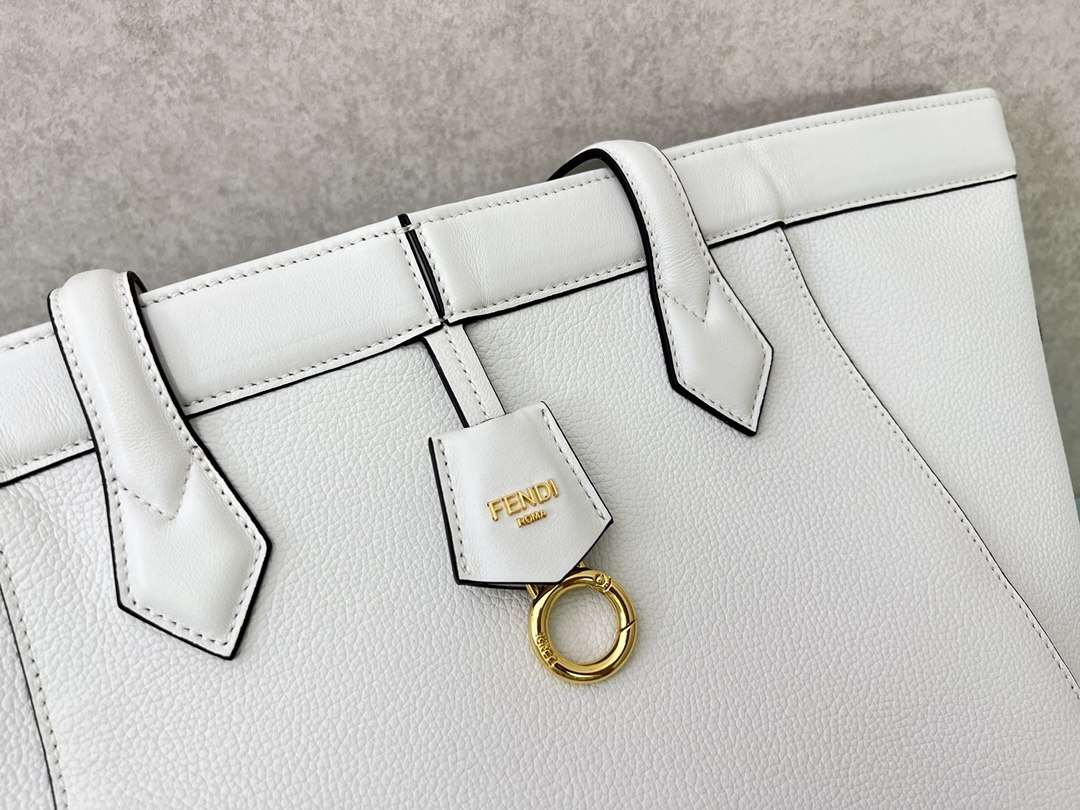 FENDI Origami Meduim White