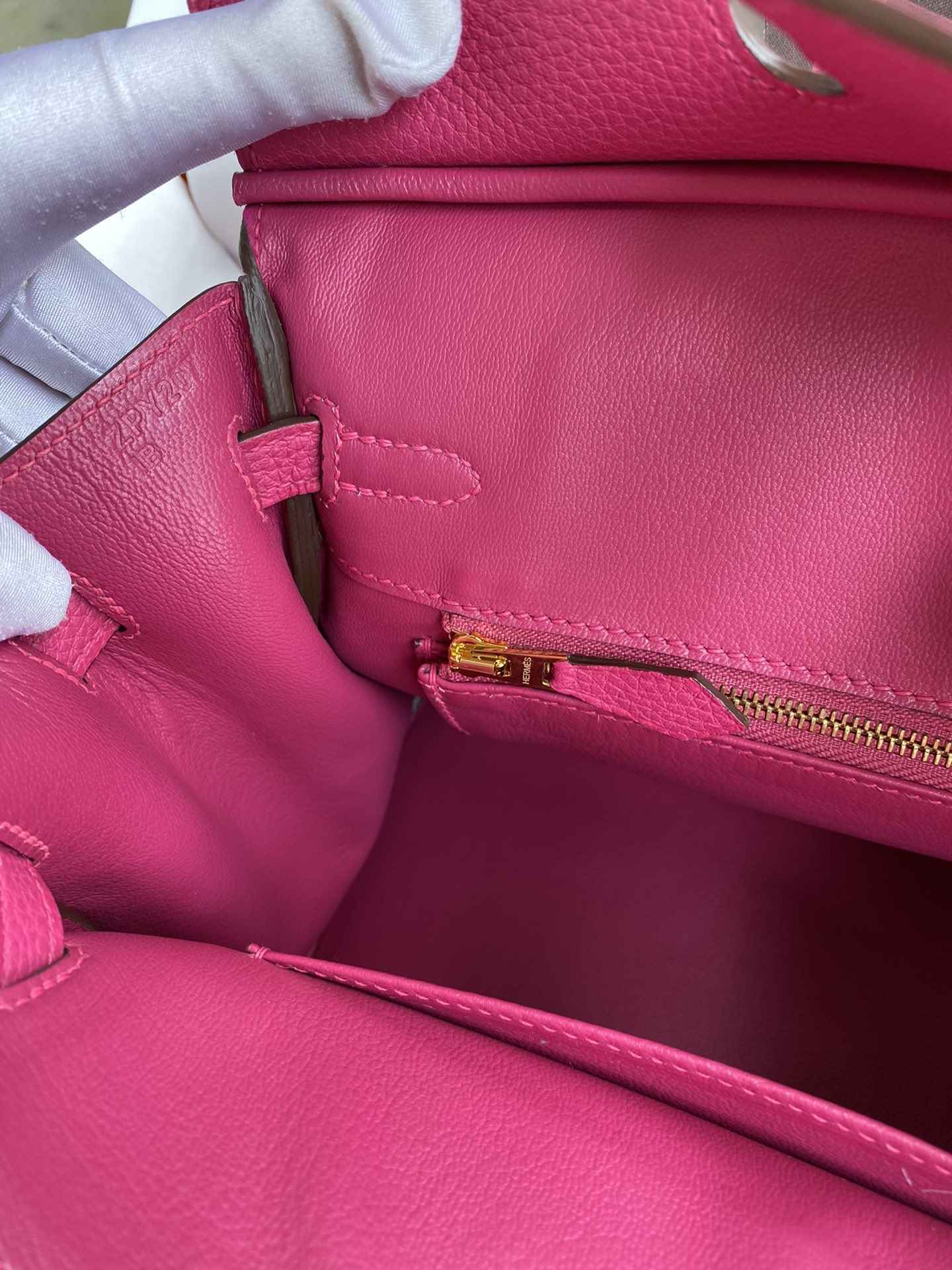 HERMES Birkin 25 Fuschia Togo Gold-tone Hardware