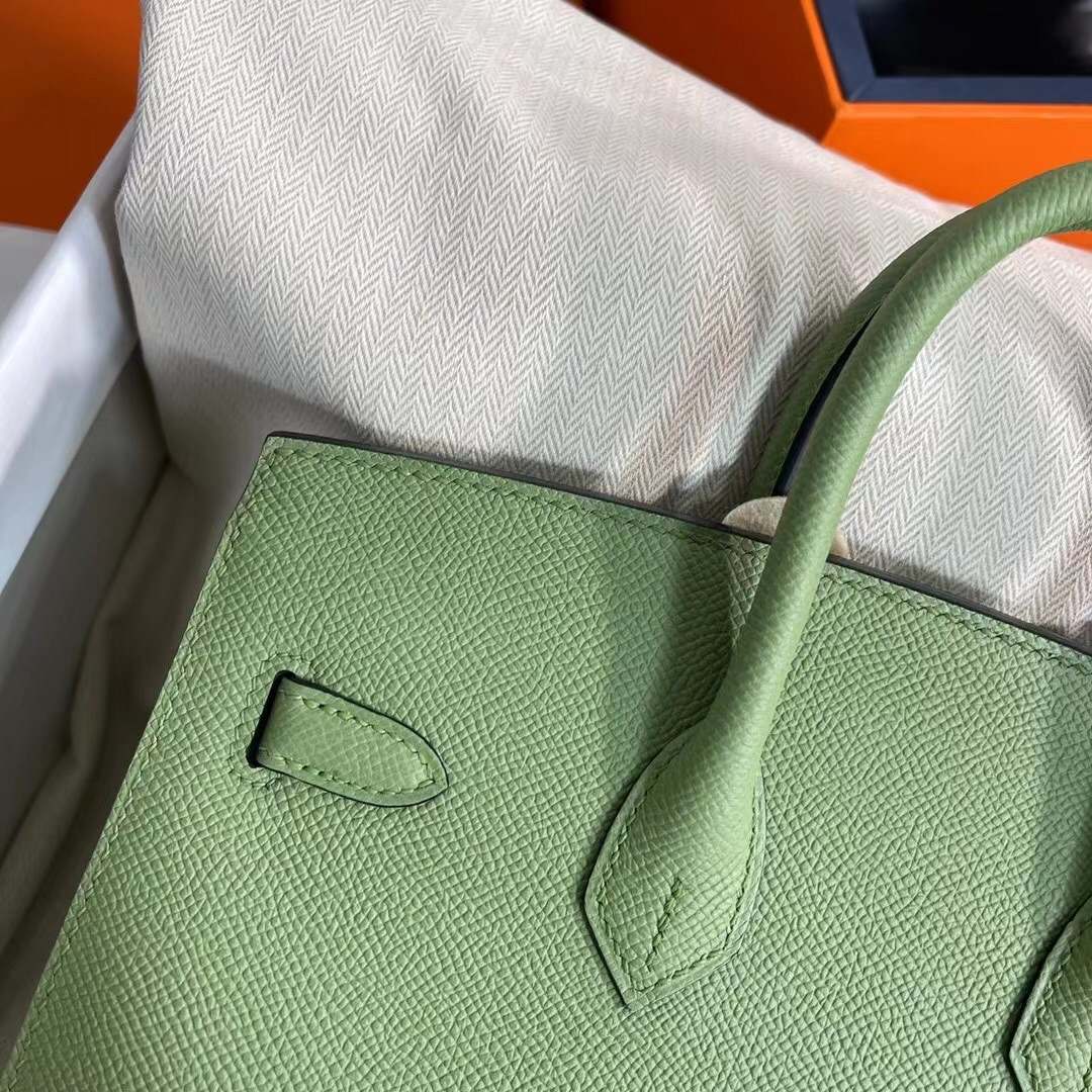 HERMES Birkin 25 Vert Criquet Epsom Gold-tone Hardware