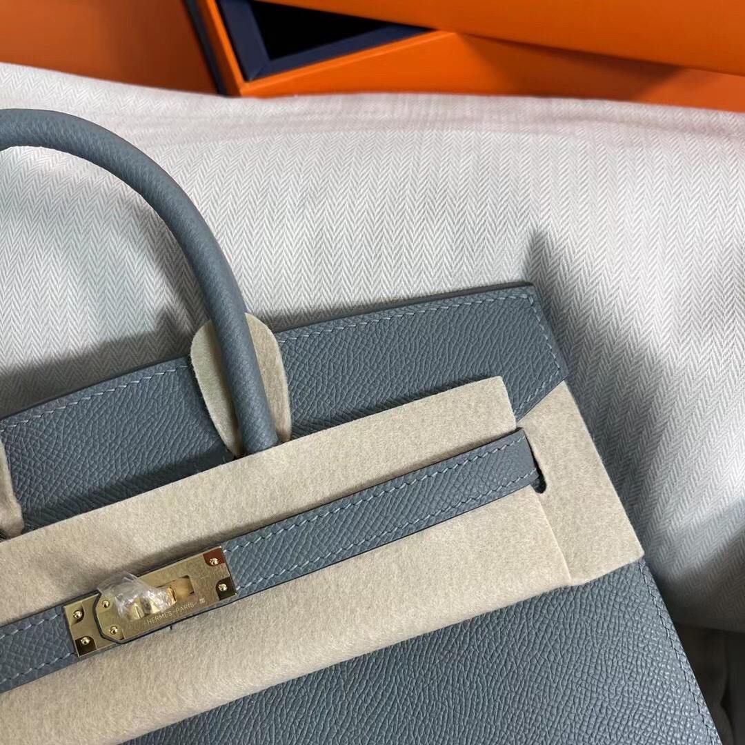 HERMES Birkin 25 Vert amande Epsom Gold-tone Hardware