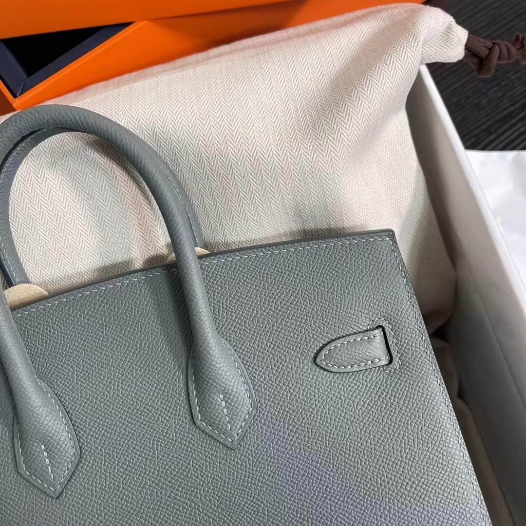 HERMES Birkin 25 Vert amande Epsom Gold-tone Hardware