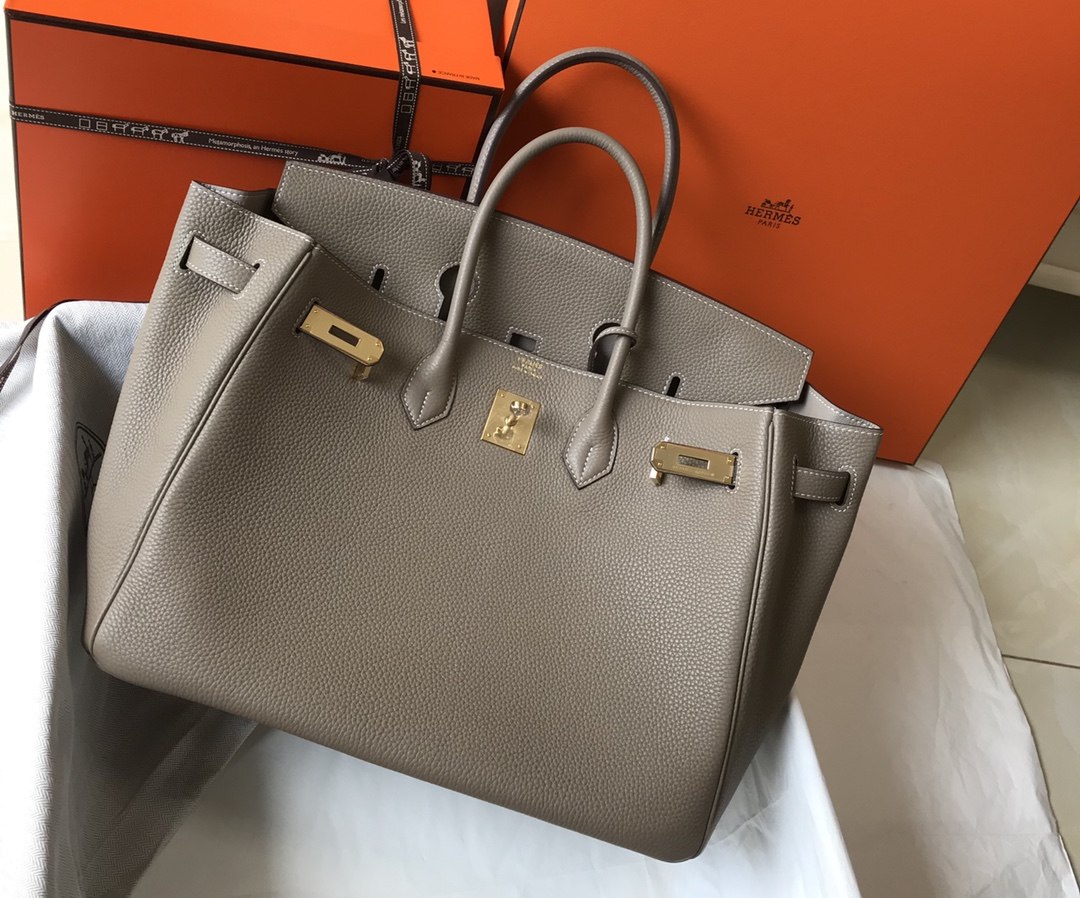 HERMES Birkin 35 Gris Tourterelle Togo Gold-tone Hardware