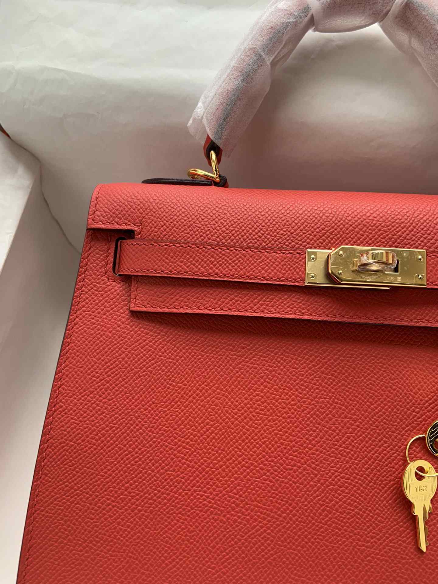 HERMES Kelly 25 Rouge De Corur Epsom Gold-tone Hardware