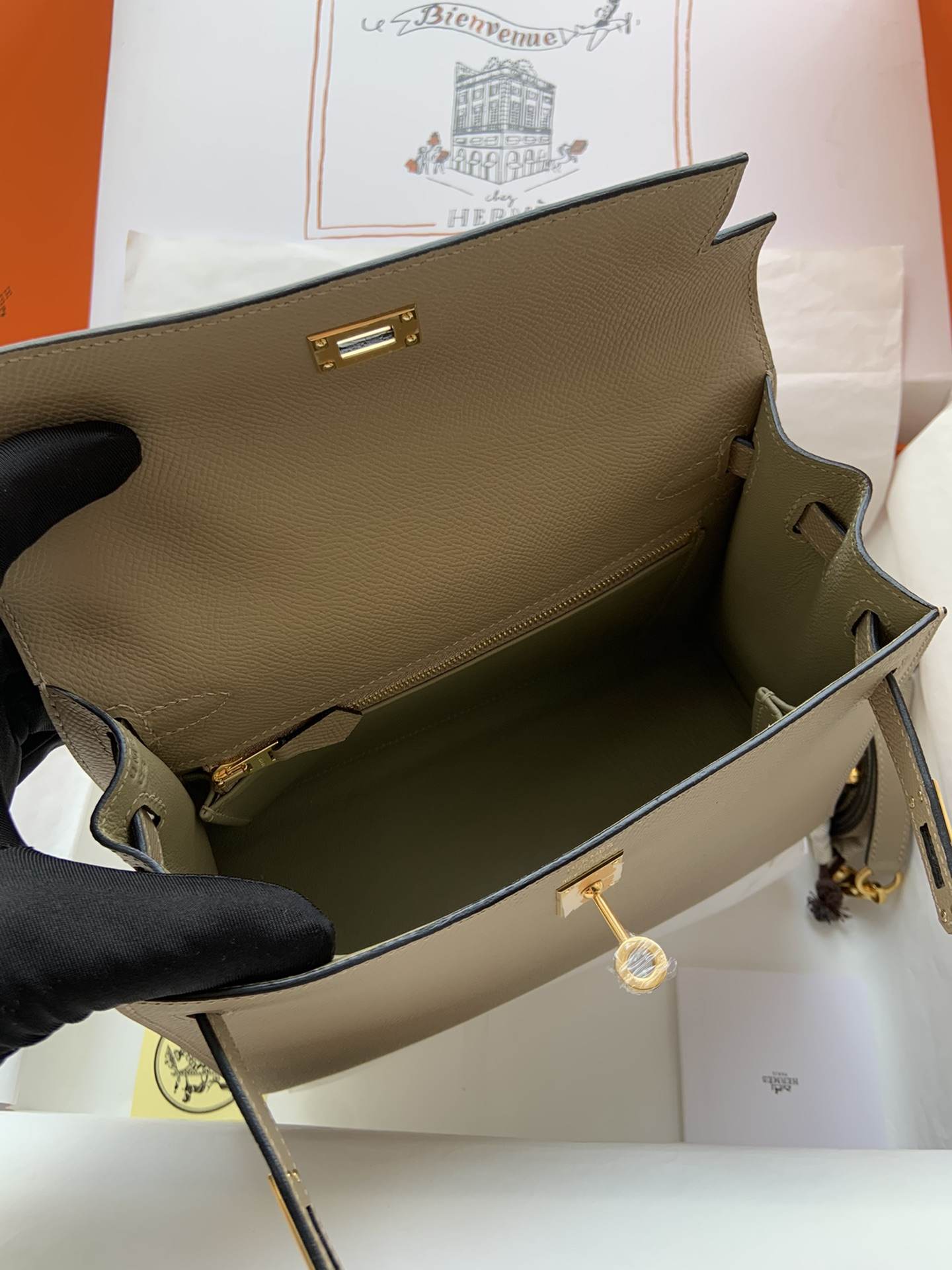 HERMES Kelly 25 Trench Epsom Gold-tone Hardware