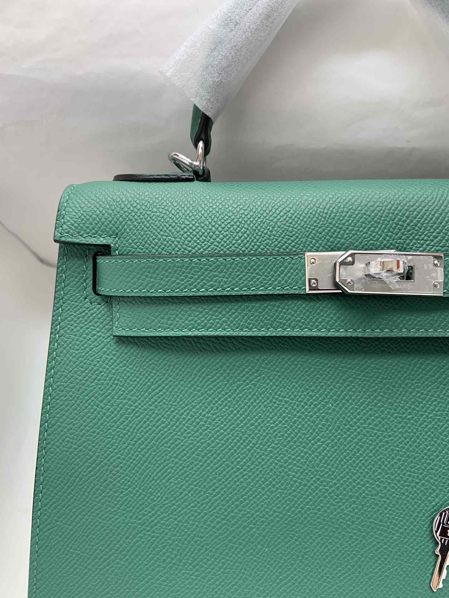 HERMES Kelly 25 Malachite Epsom Silver-tone Hardware