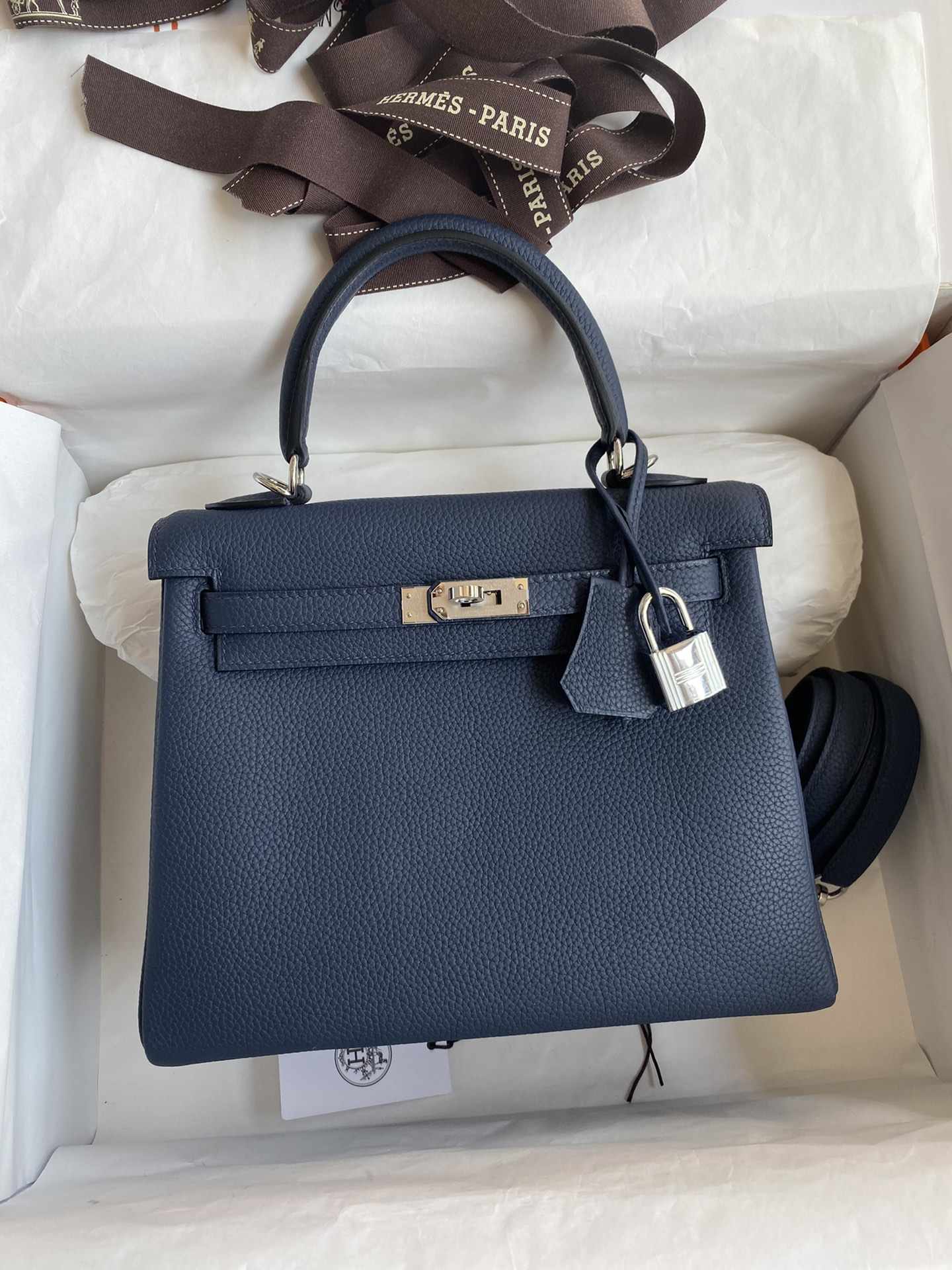 HERMES Kelly 25 Bleu Sapphir Togo Silver-tone Hardware