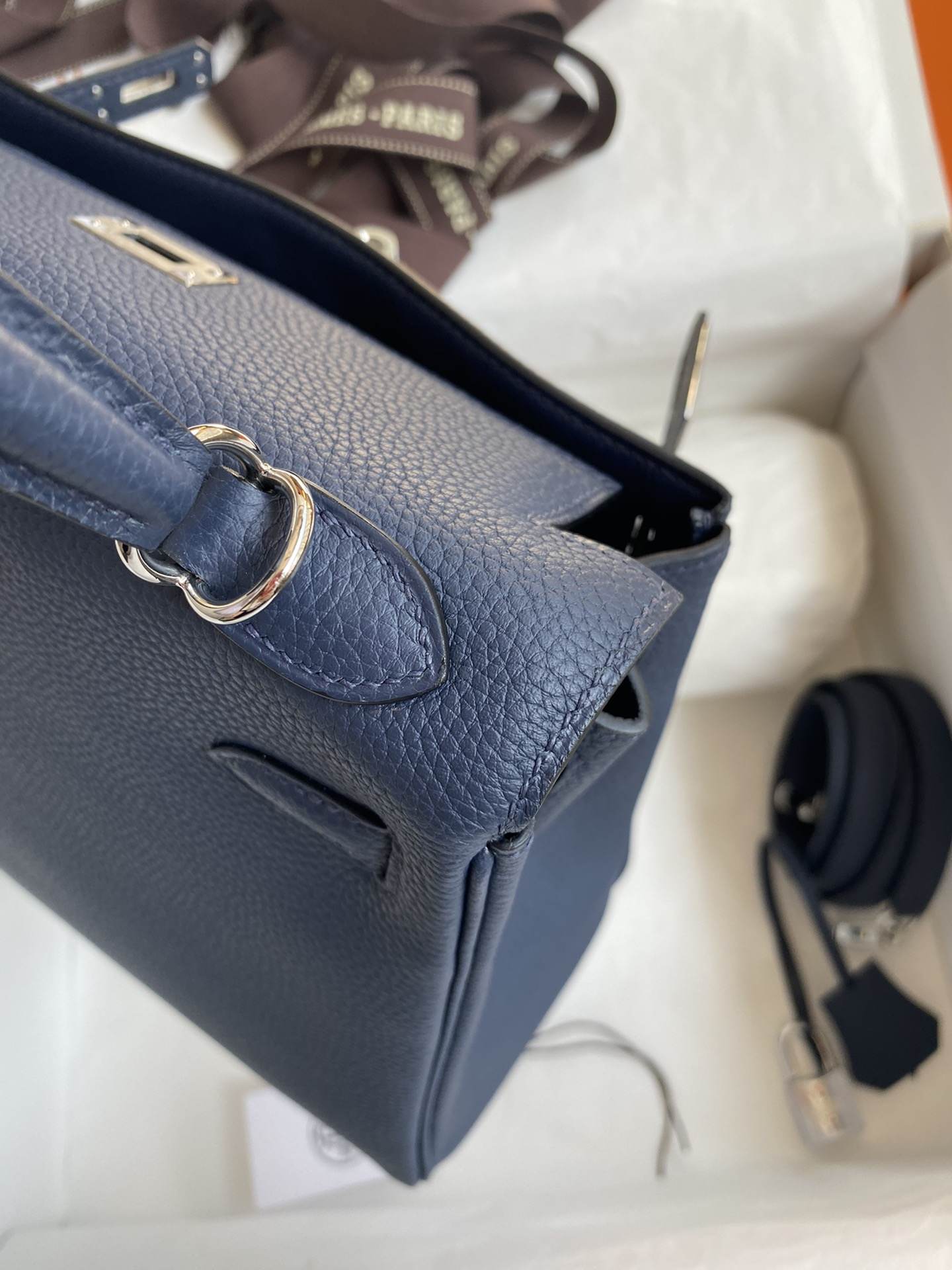 HERMES Kelly 25 Bleu Sapphir Togo Silver-tone Hardware