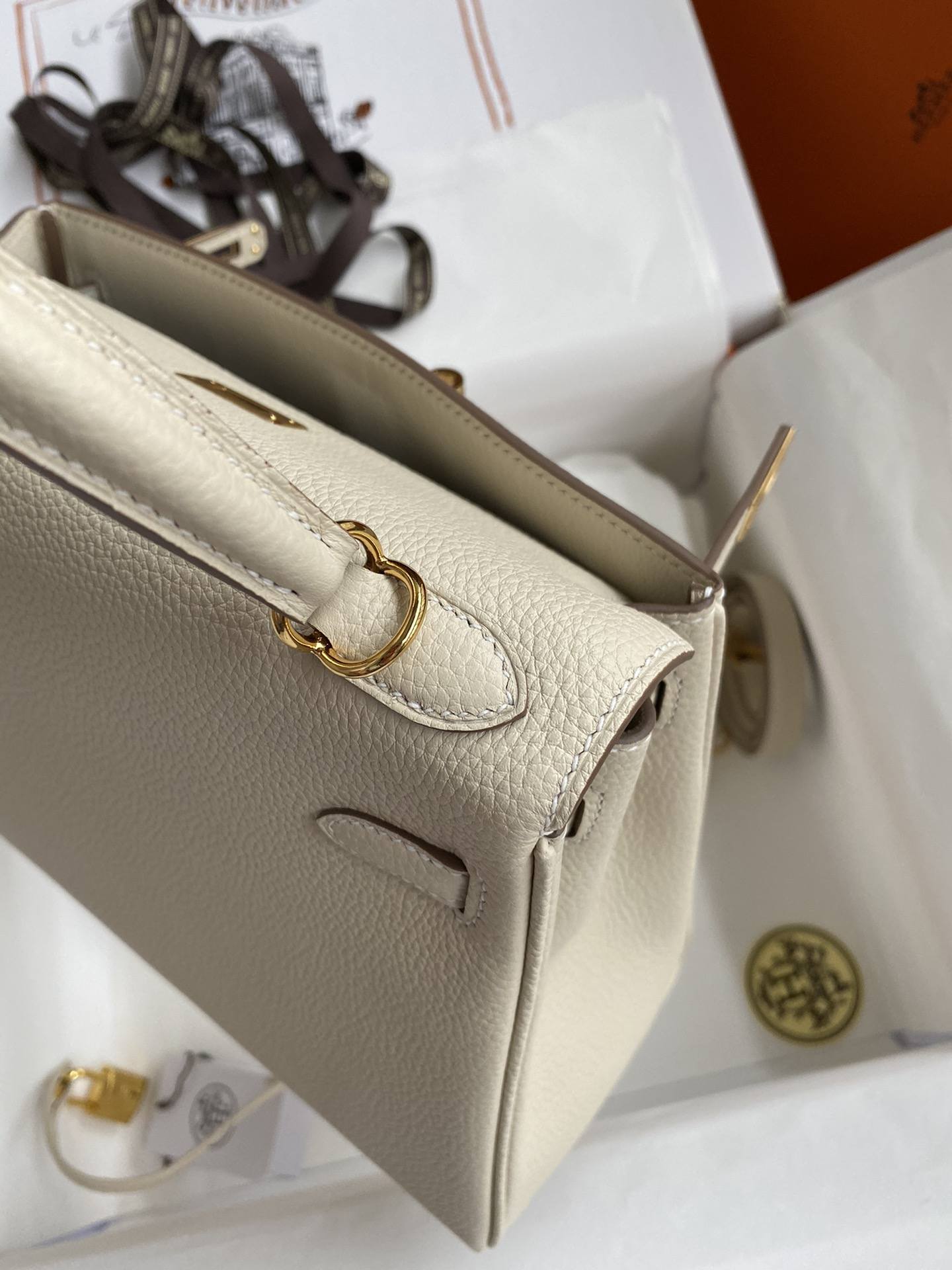 HERMES Kelly 25 Craie Togo Gold-tone Hardware