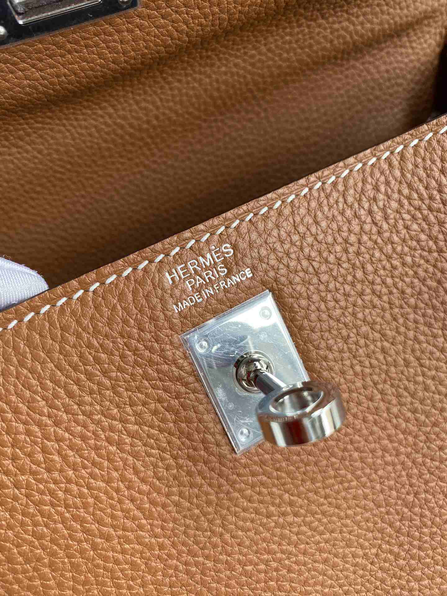 HERMES Kelly 25 Gold Togo Silver-tone Hardware