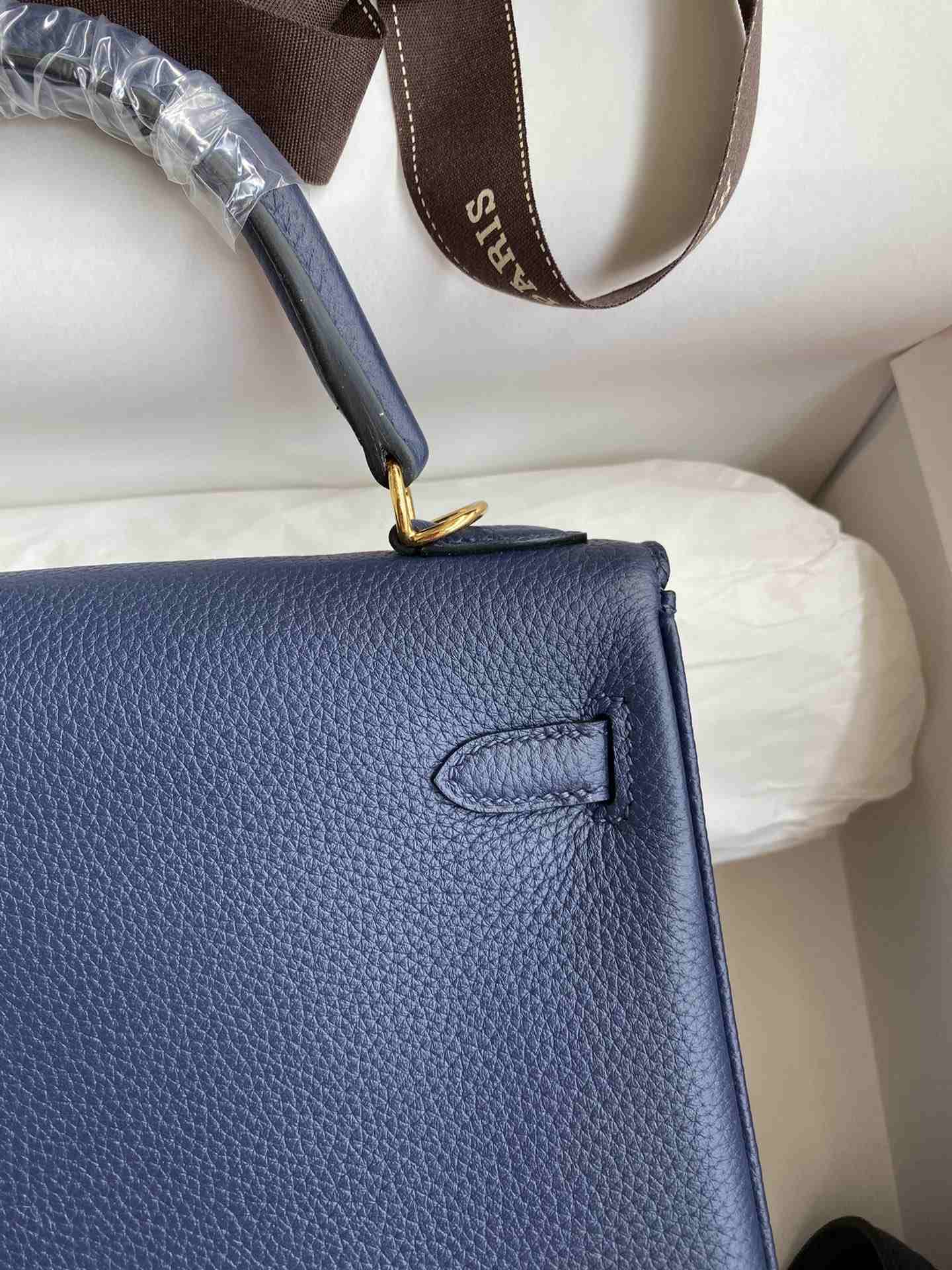 HERMES Kelly 25 Deep Blue Togo Gold-tone Hardware