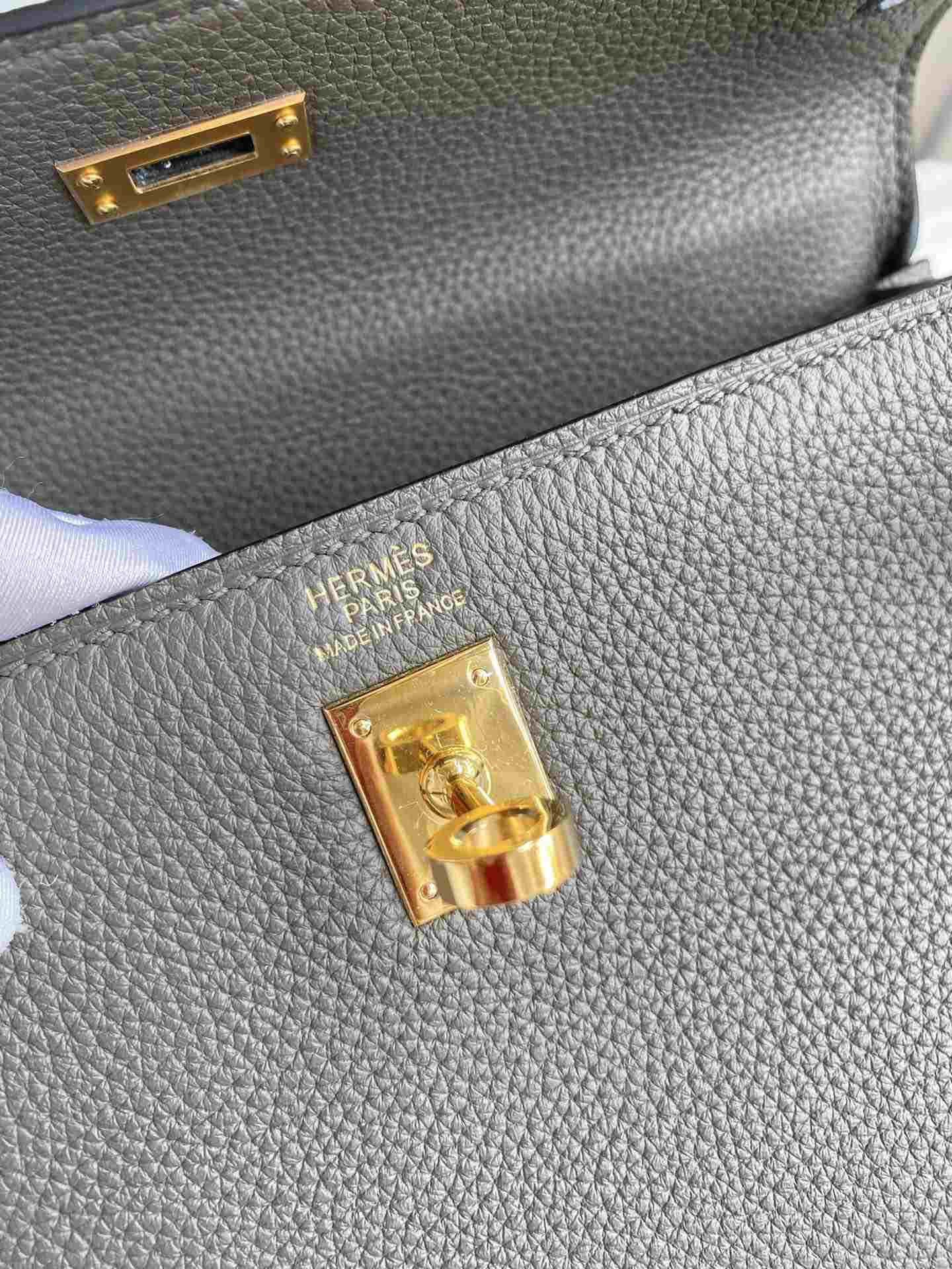 HERMES Kelly 25 Etain Togo Gold-tone Hardware