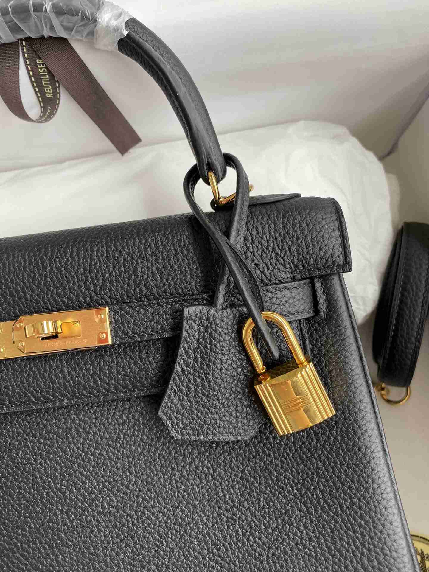 HERMES Kelly 25 Nior Togo Gold-tone Hardware