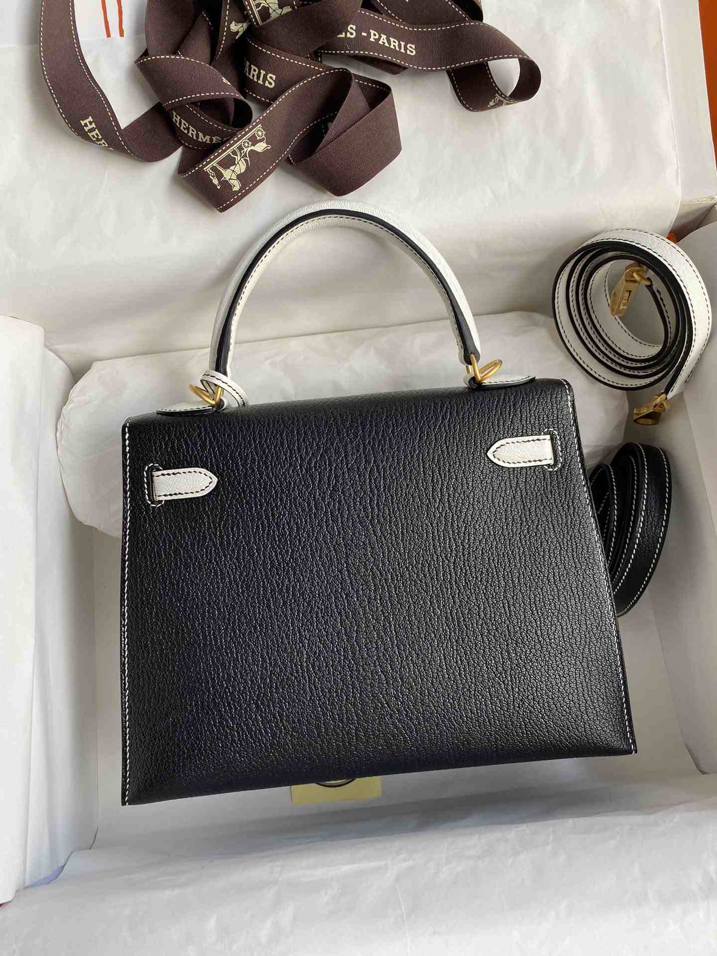 HERMES Kelly 25 Nior&Craie Epsom Gold-tone Hardware