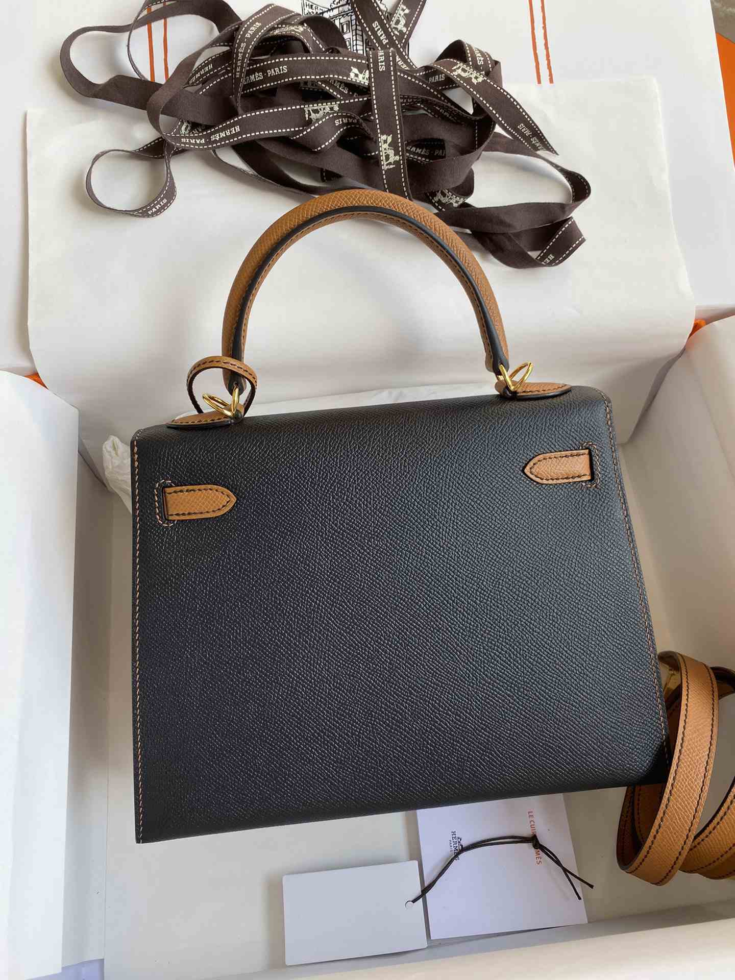 HERMES Kelly 25 Nior&Gold Epsom Gold-tone Hardware