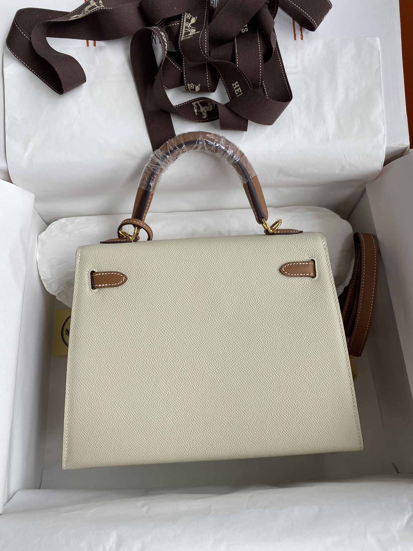 HERMES Kelly 25 Craie&Gold Epsom Gold-tone Hardware