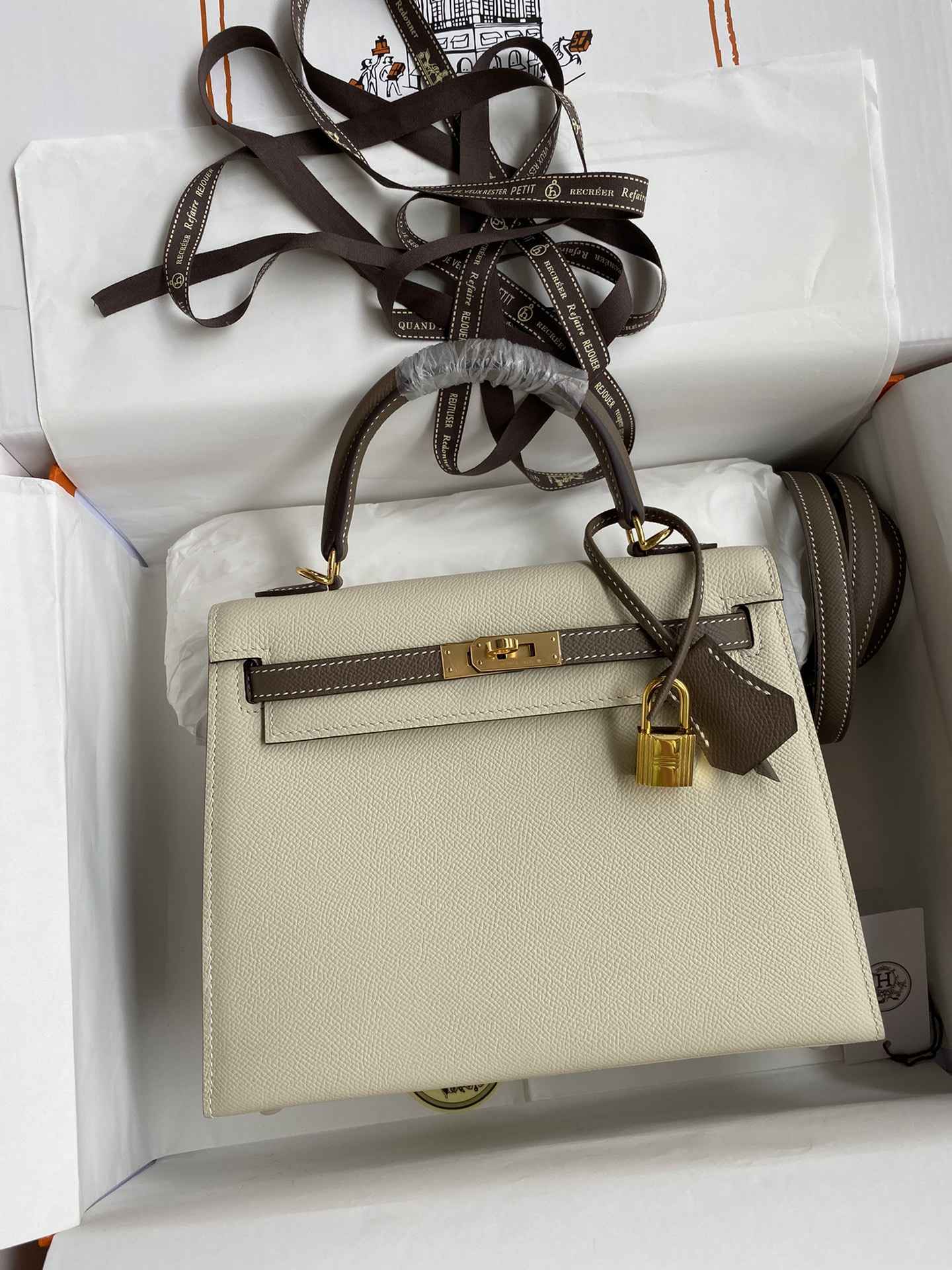 HERMES Kelly 25 Craie&Etoupe Epsom Gold-tone Hardware