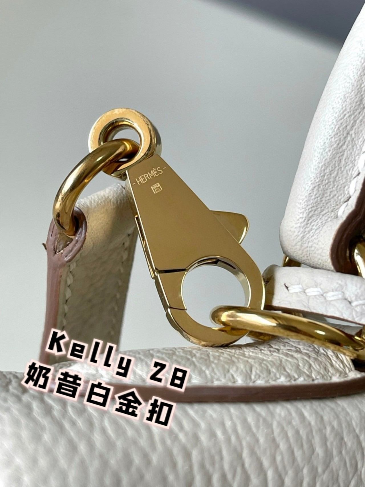 HERMES Kelly 28 Craie Togo Gold-tone Hardware