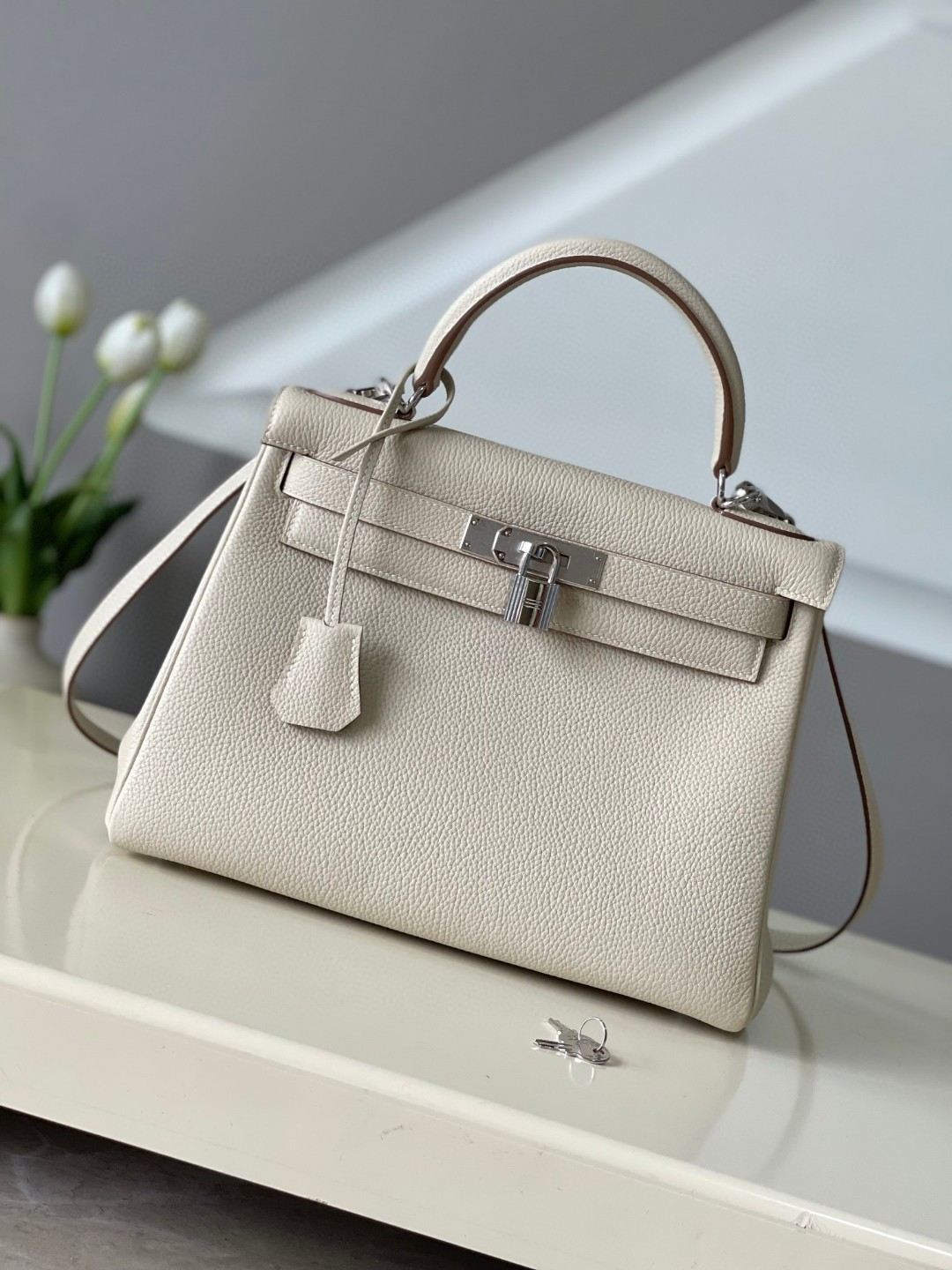 HERMES Kelly 28 Craie Togo Silver-tone Hardware