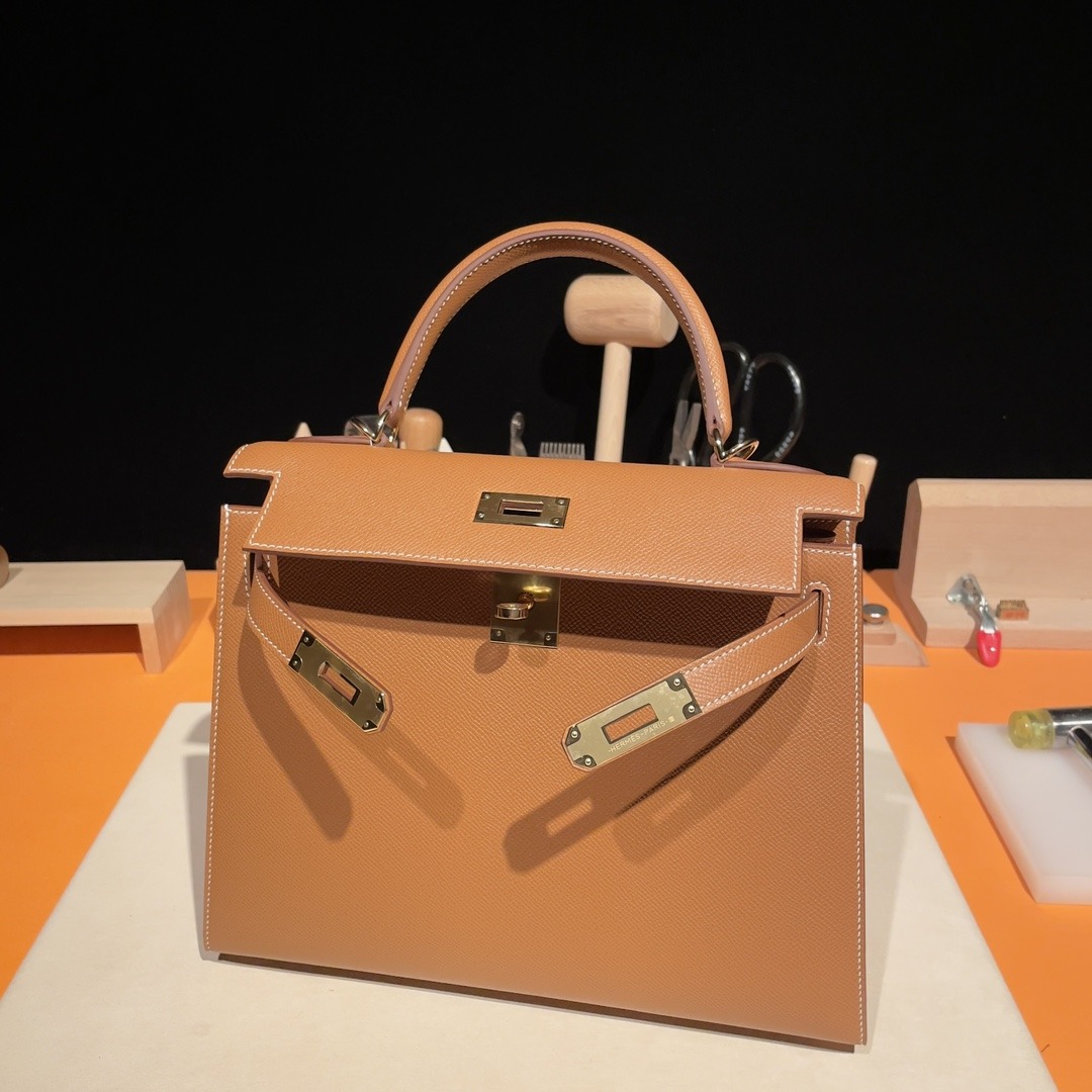 HERMES Kelly 28 Gold Epsom Gold-tone Hardware