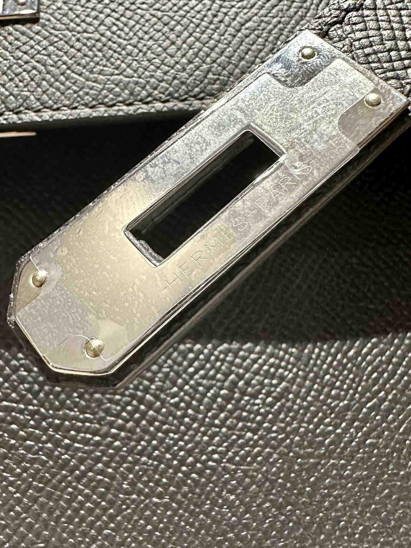 HERMES Kelly 28 Nior Epsom Silver-tone Hardware