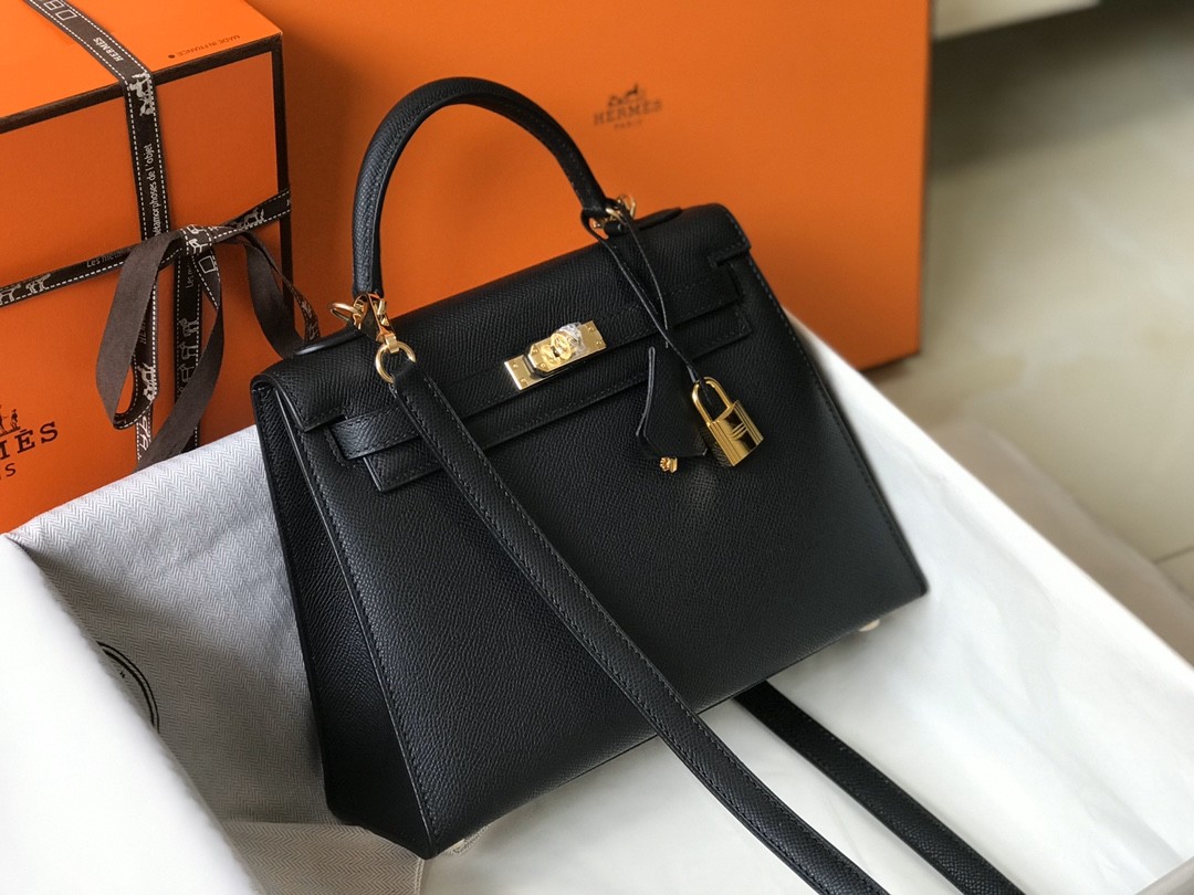 HERMES Kelly 28 Nior Epsom Gold-tone Hardware