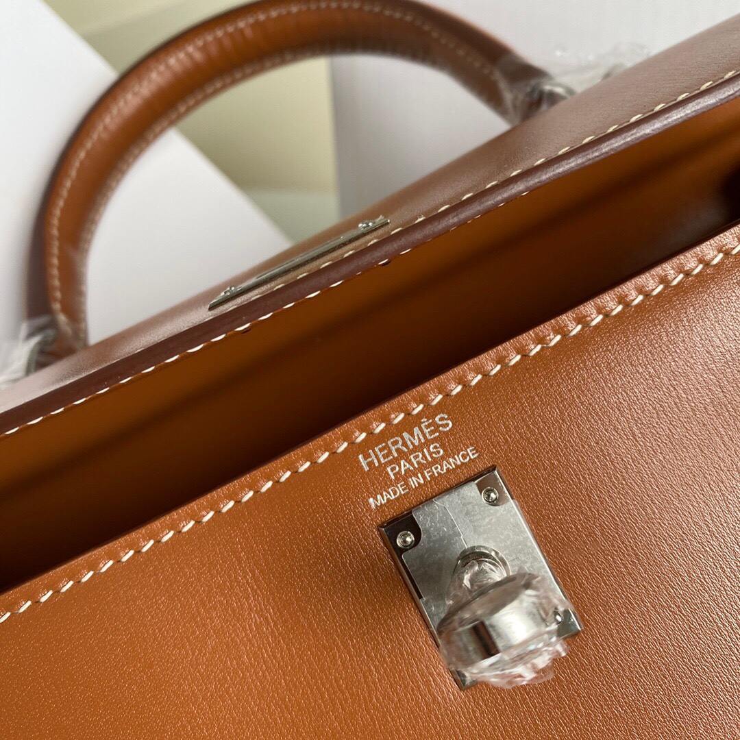 HERMES Kelly 25 Caramel Box Gold-tone Hardware