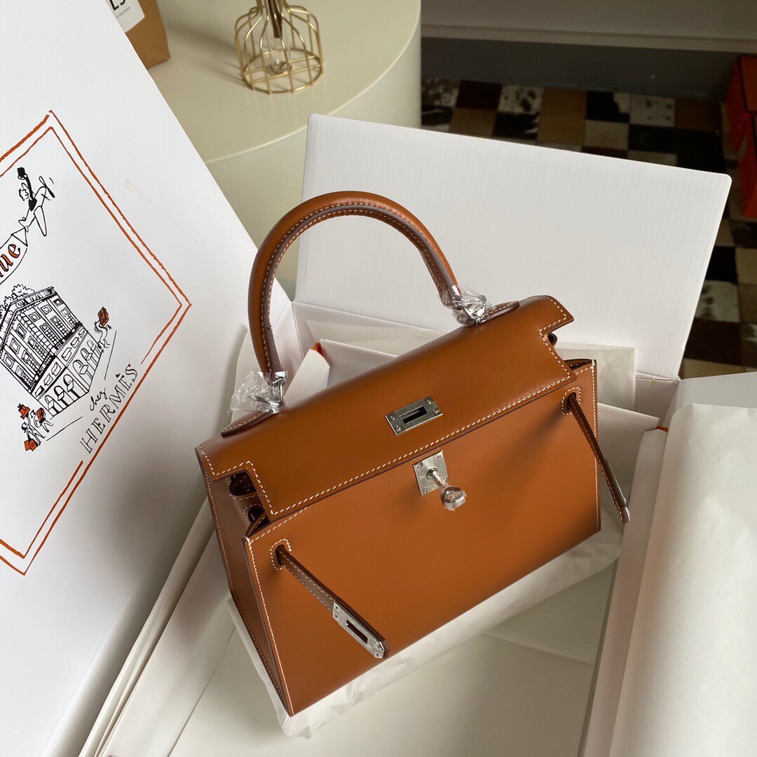 HERMES Kelly 25 Caramel Box Gold-tone Hardware