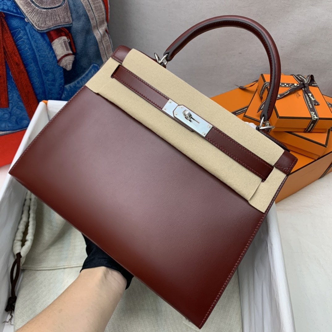 HERMES Kelly 28 Ruby Box Silver-tone Hardware