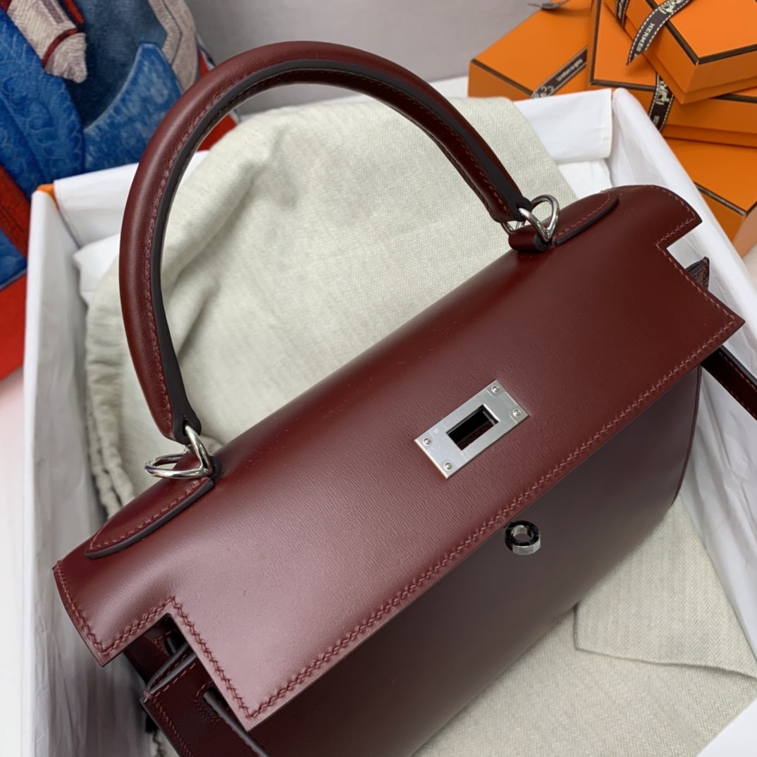 HERMES Kelly 28 Ruby Box Silver-tone Hardware