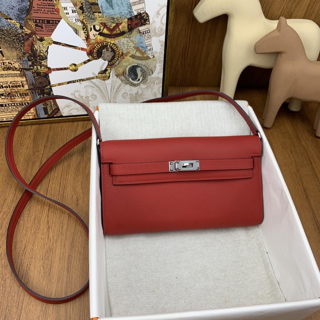 HERMES Kelly To Go Rouge De Corur Epsom Silver-tone Hardware