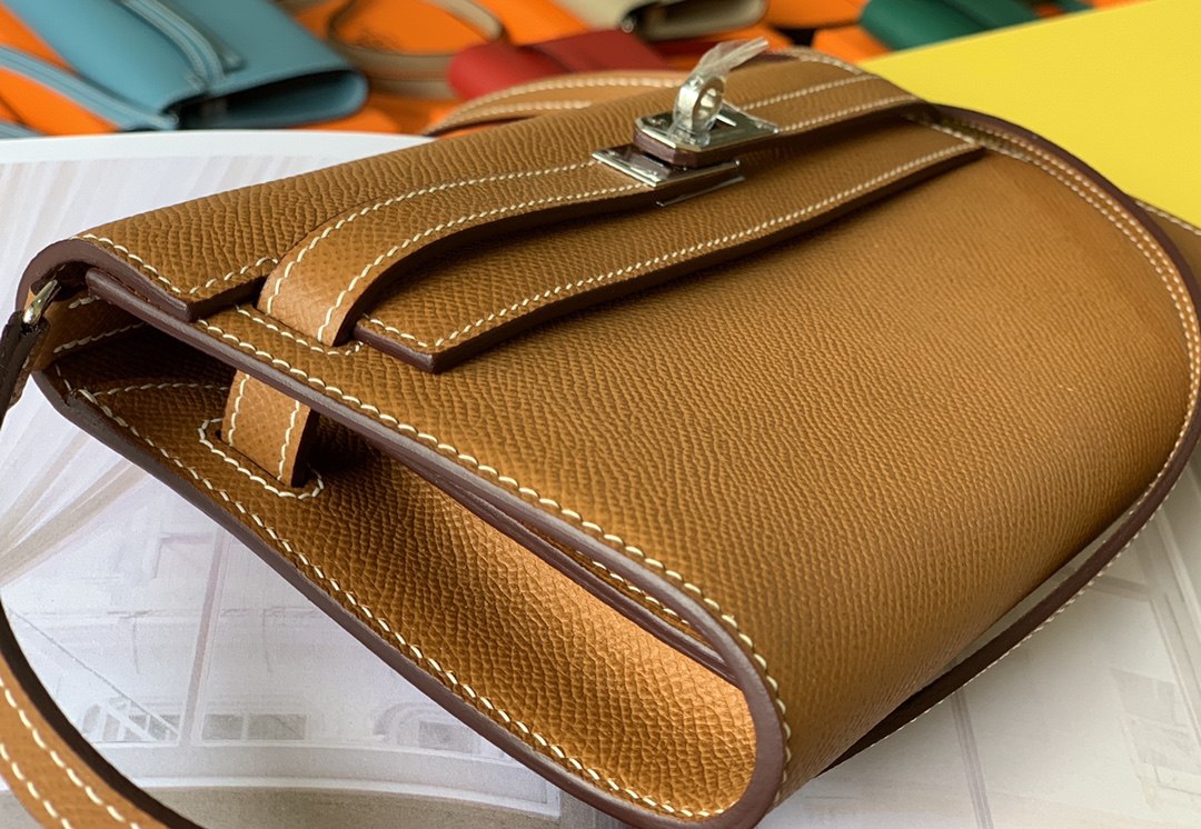 HERMES Kelly To Go Gold Epsom Silver-tone Hardware