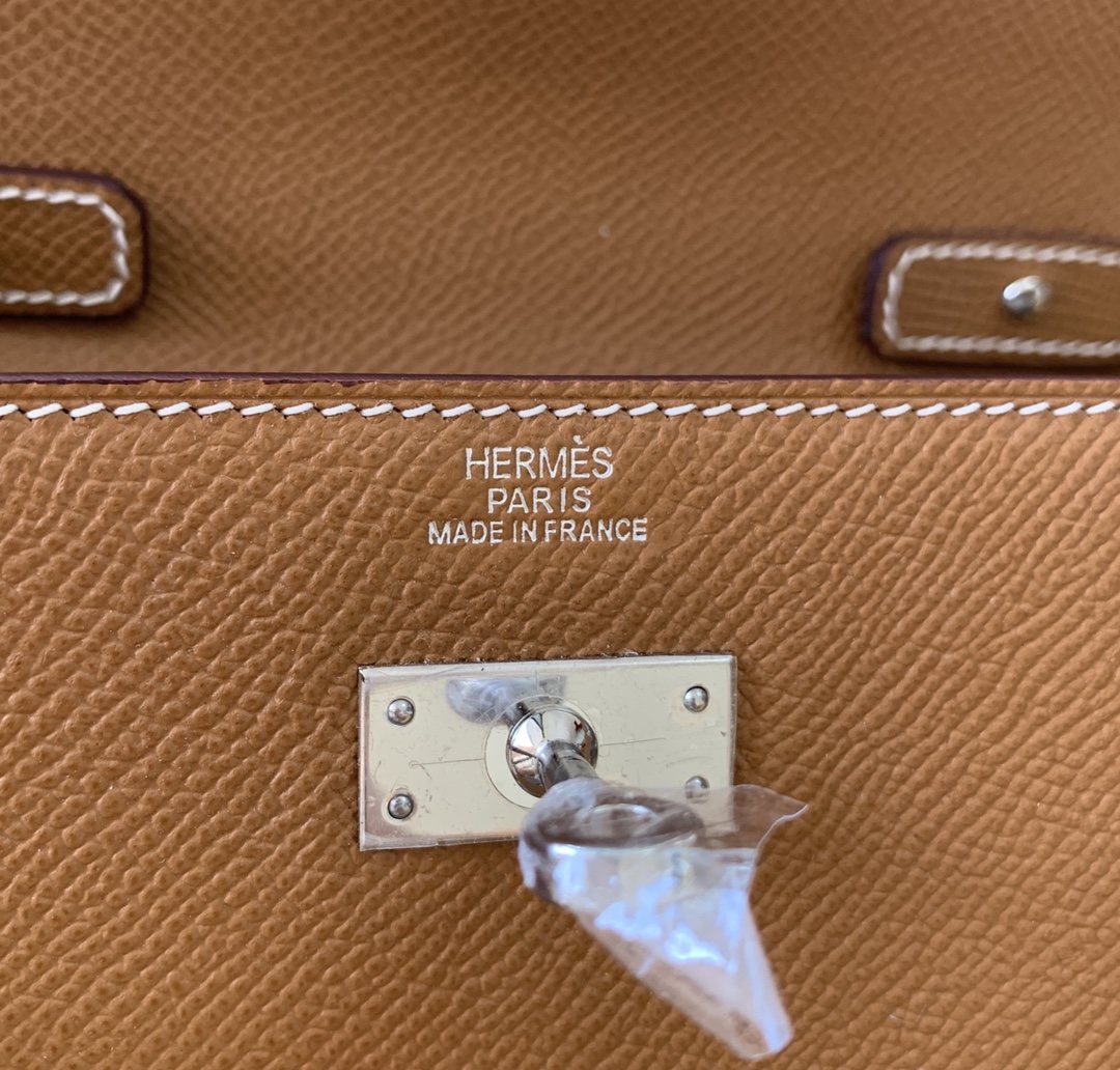 HERMES Kelly To Go Gold Epsom Silver-tone Hardware