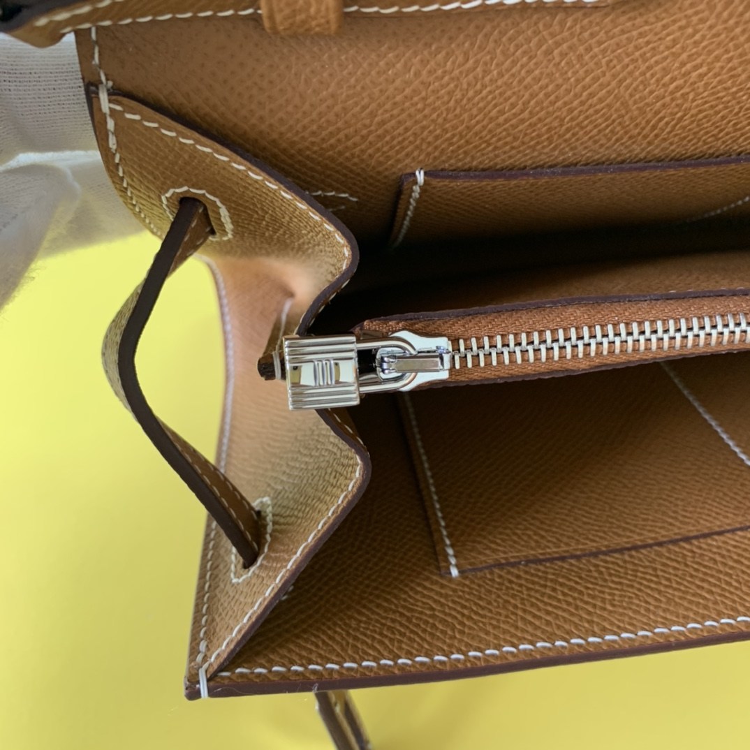 HERMES Kelly To Go Gold Epsom Silver-tone Hardware