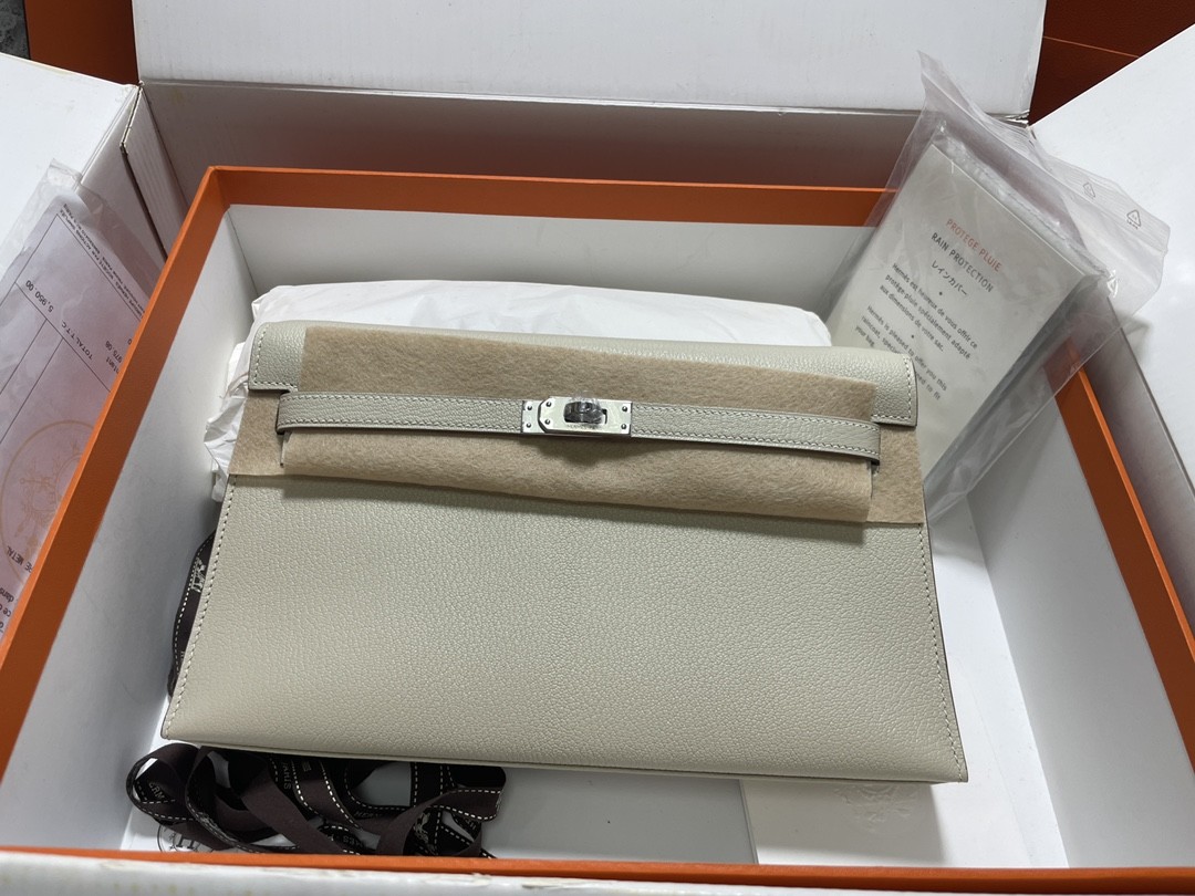 HERMES Kelly Elan Craie Chevre Silver-tone Hardware