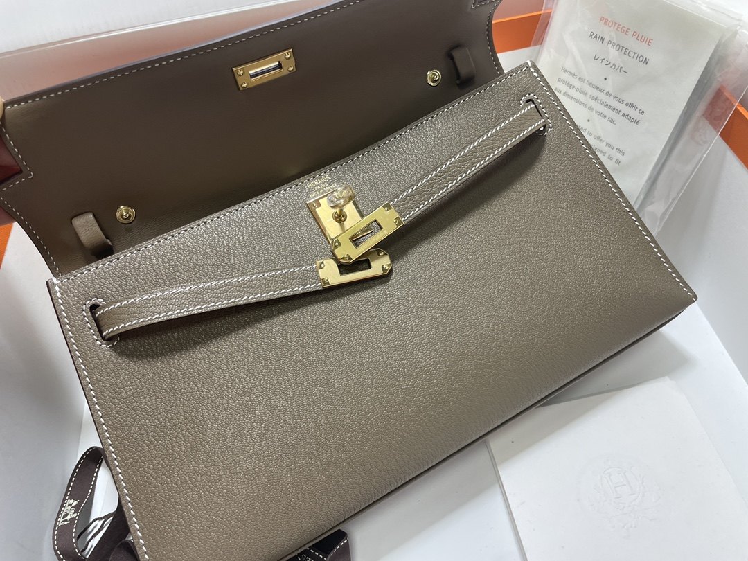 HERMES Kelly Elan Etoupe Chevre Gold-tone Hardware