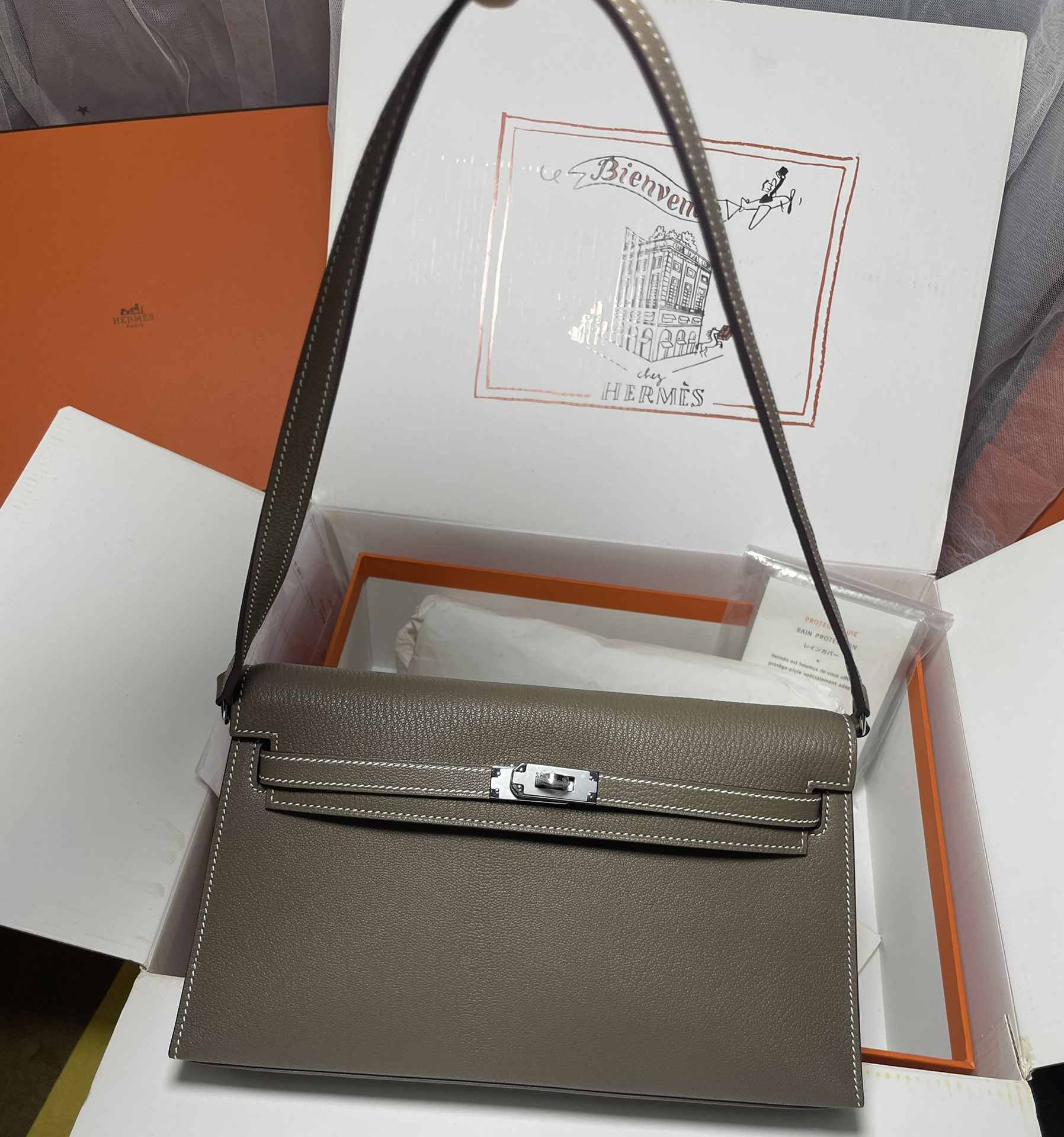 HERMES Kelly Elan Etoupe Chevre Silver-tone Hardware